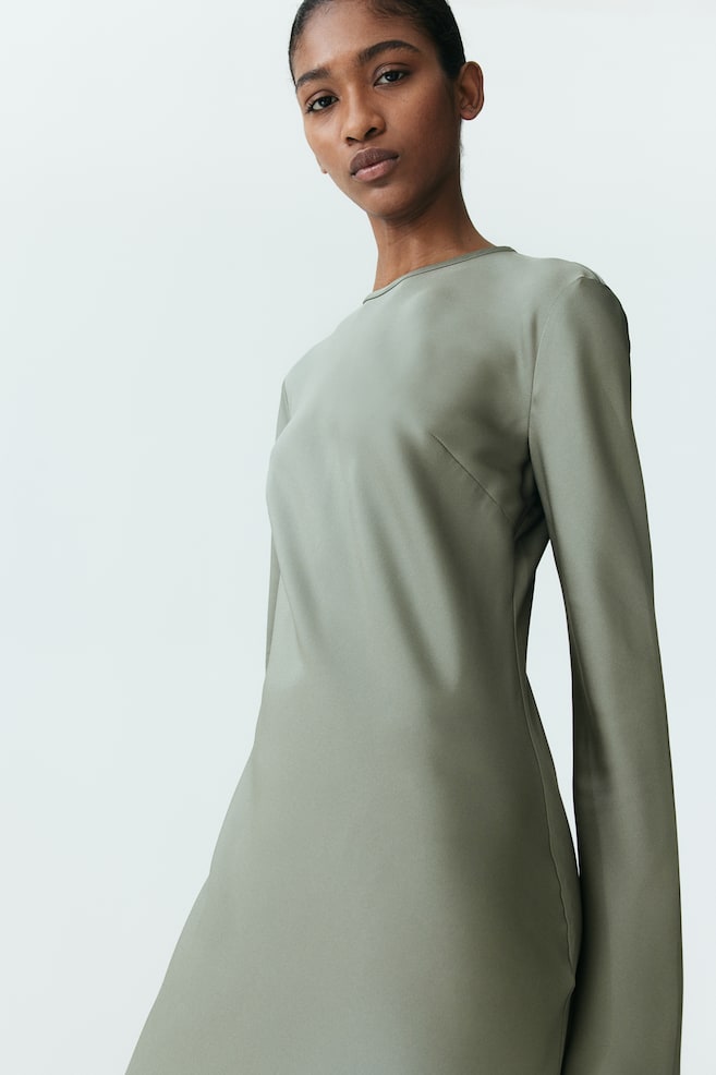Long-sleeved midi dress - Khaki green/Black - 4