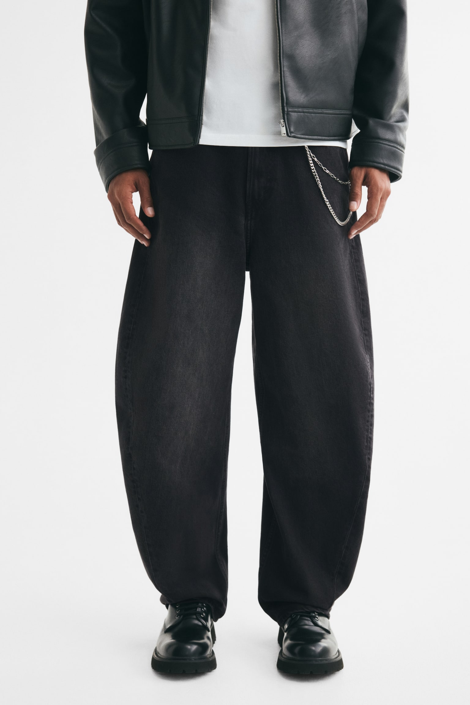 Мужские джинсы H&M Baggy Barrel-Leg, цвет: Джинсовый чёрный — фото 3