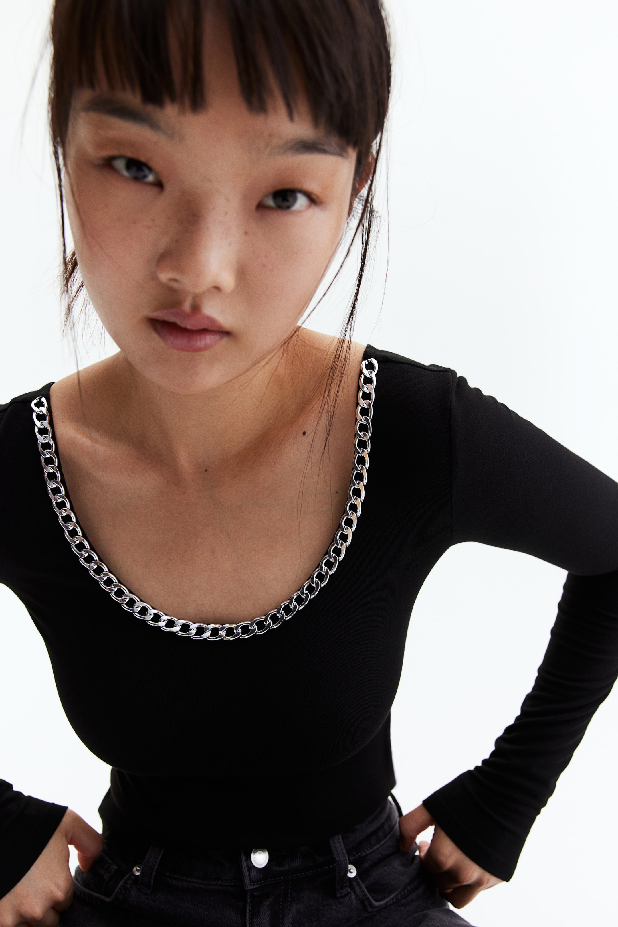 Chain-Detail Long-Sleeved Top - Black - Ladies | H&M US