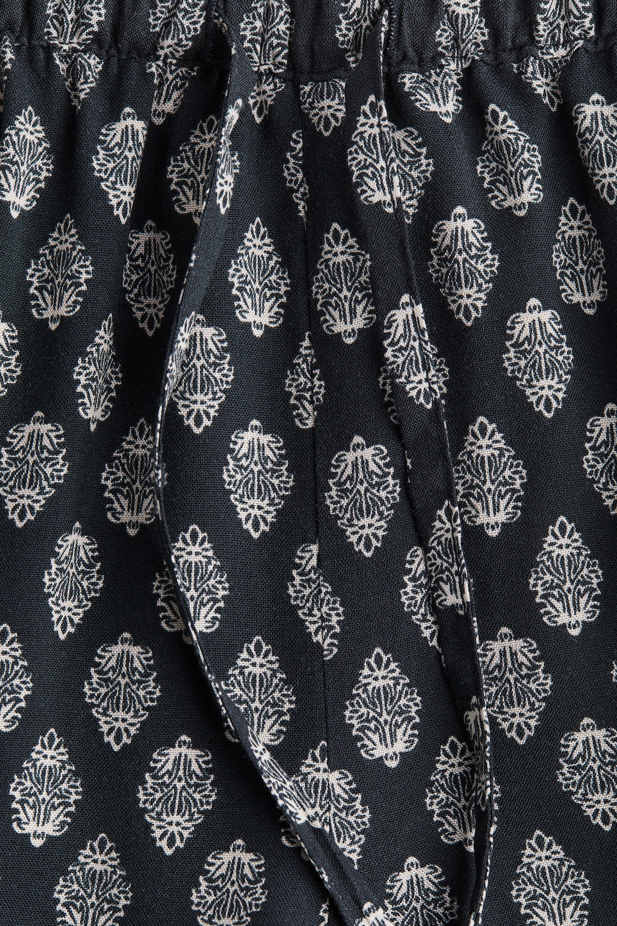 Straight drawstring trousers - image 3