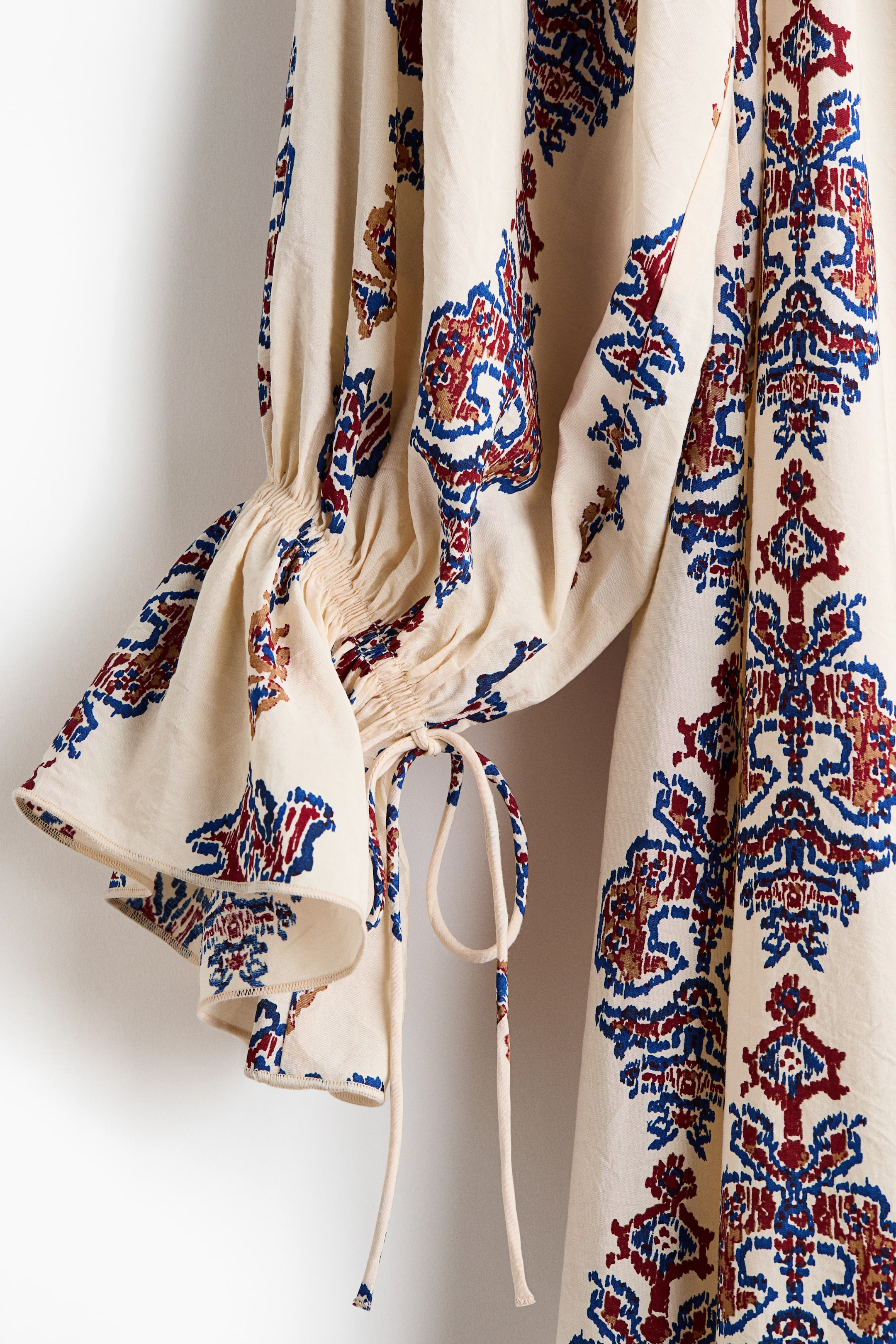 View larger image: Off-the-shoulder dress - Light beige/Patterned - Ladies | H&M IN 6