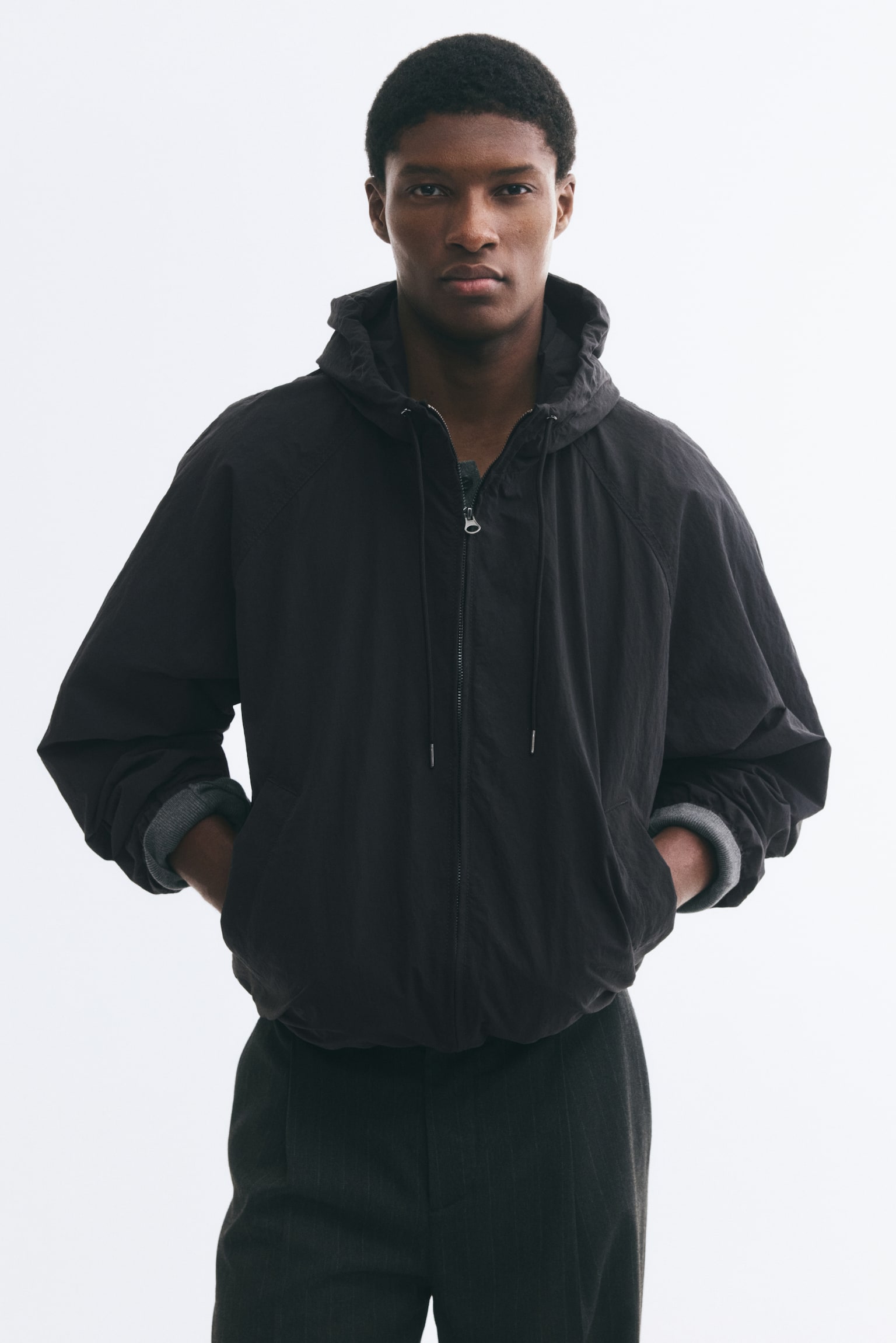 Hooded jacket - Schwarz/Hellbeige - 1