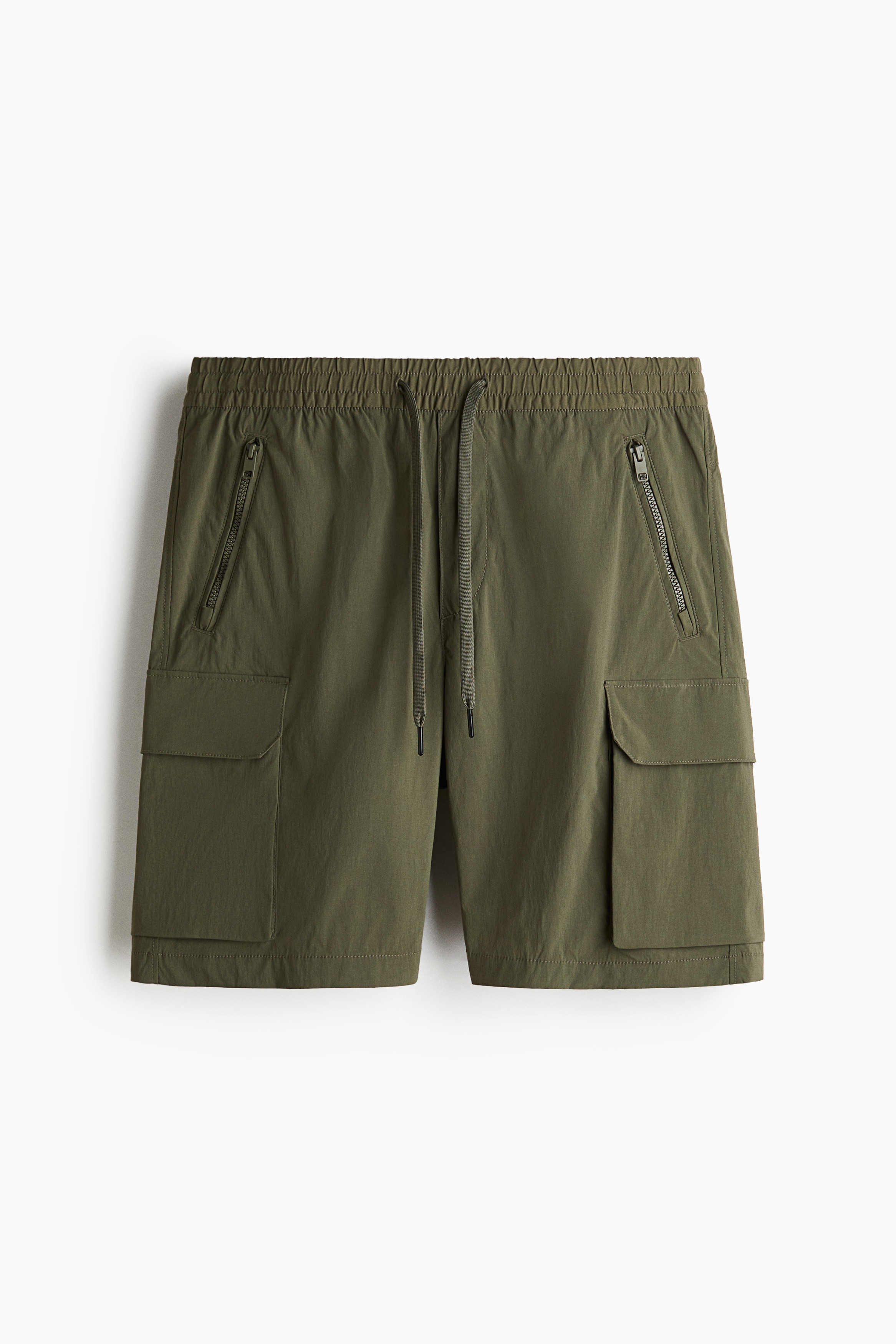 Regular-Fit Nylon Cargo Shorts - Green/Black