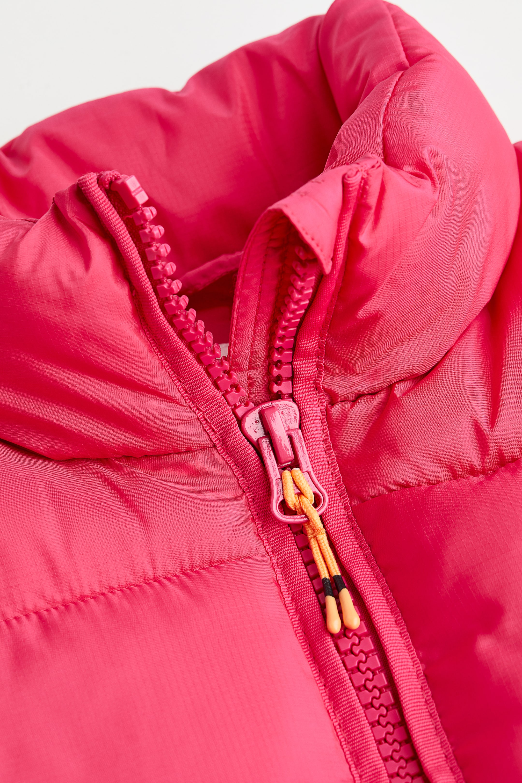 View larger image: THERMOLITE® Water-repellent jacket - Cerise - Kids | H&M IE 3