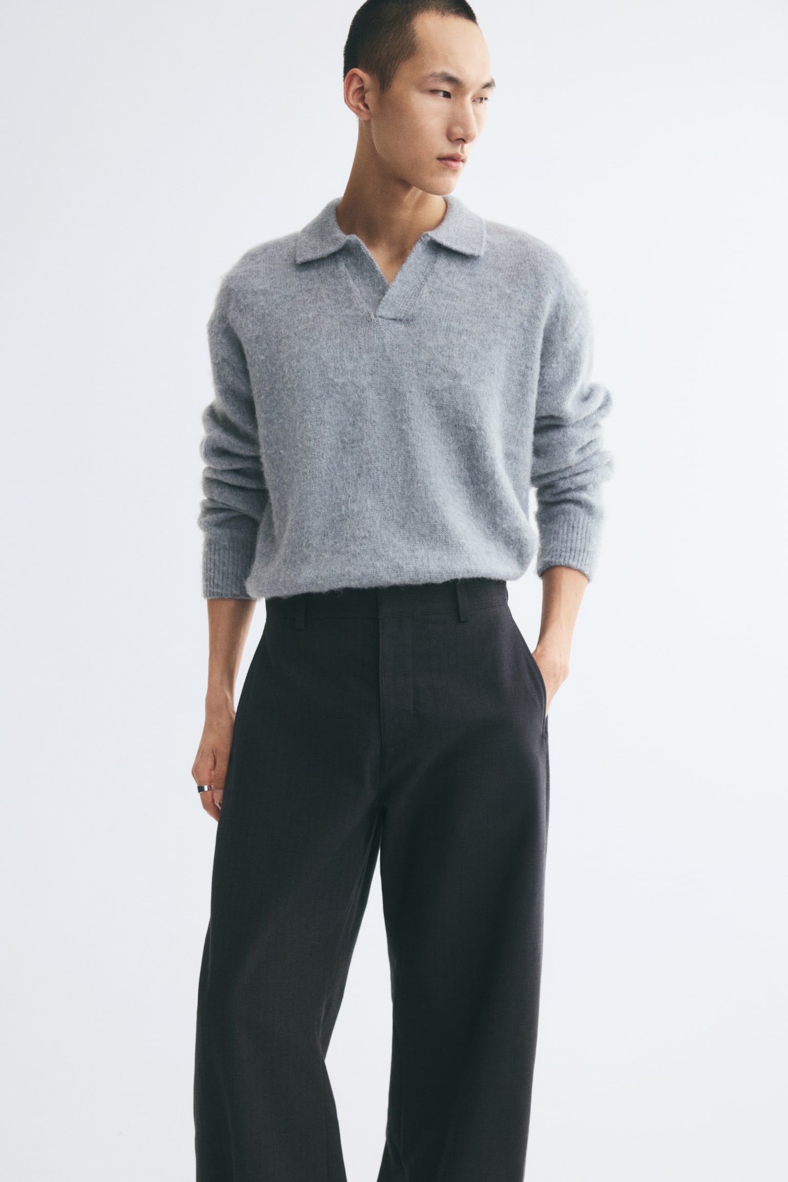 Мужские брюки H&M Loose-Fit Tailored Barrel-Leg, цвет: Тёмный серый — фото 3