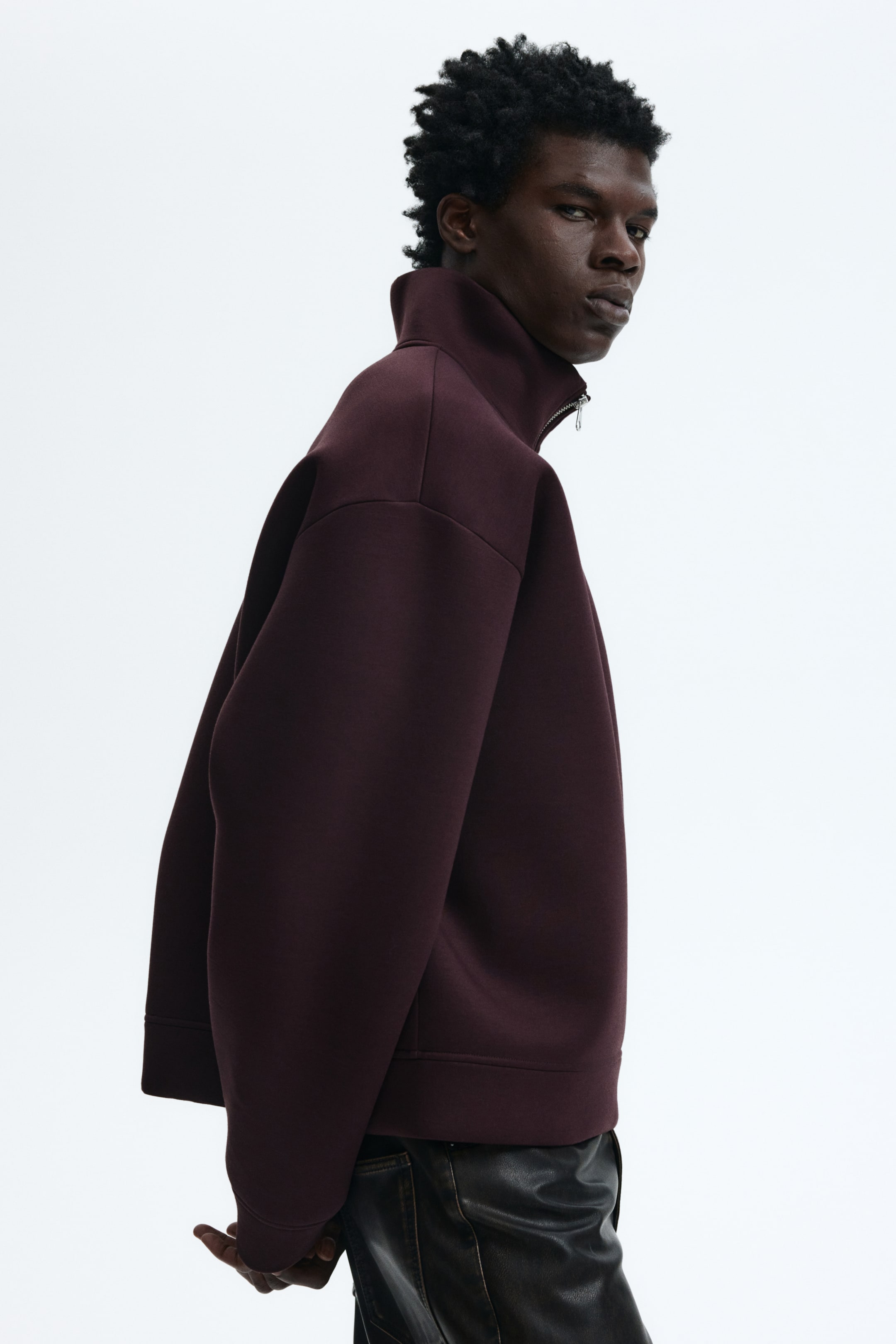 Grösseres Bild ansehen: Scubashirt mit Zipper in Loose Fit - Weinrot - HERREN | H&M CH 4