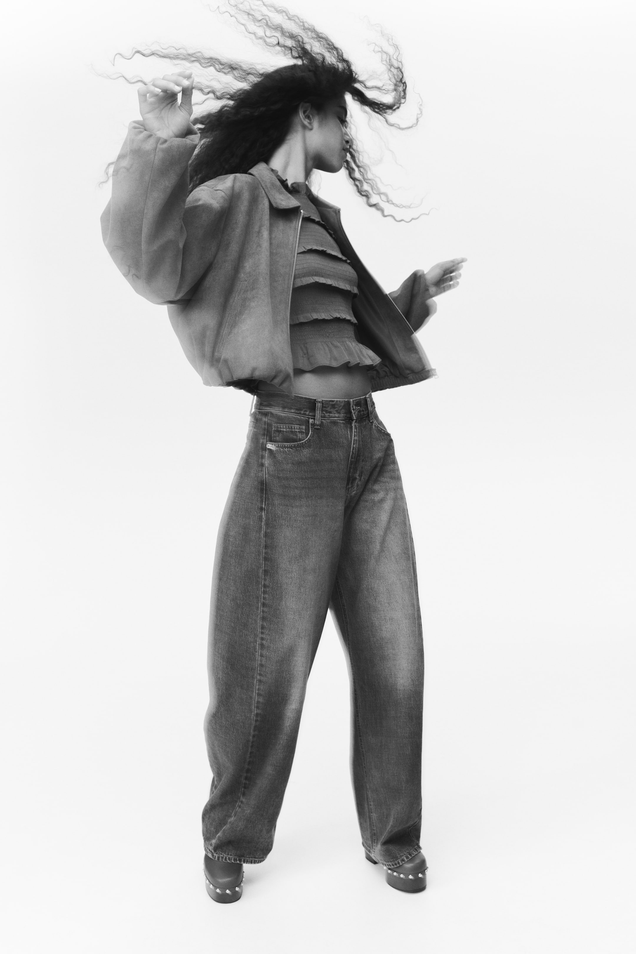 Baggy Regular-Waist Barrel Jeans
