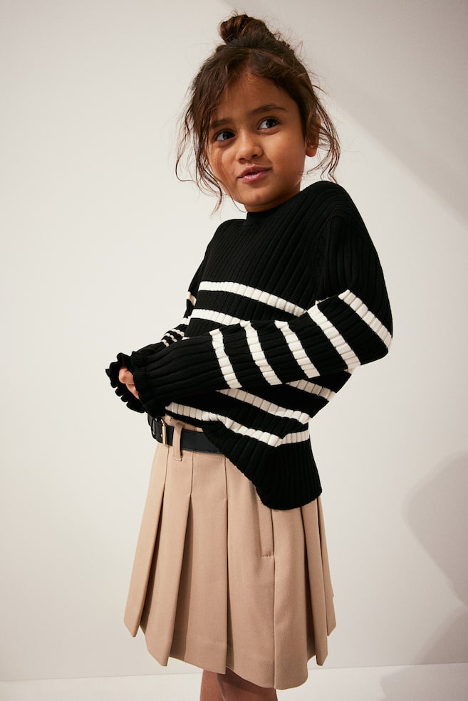 Pleated skirt - Beige/Black/Black/Dogtooth-patterned - 2