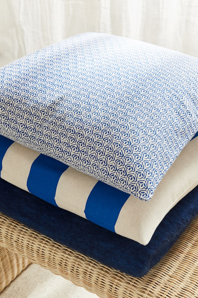 Patterned cushion cover - Light beige/Bright blue/Light beige/Black - 2