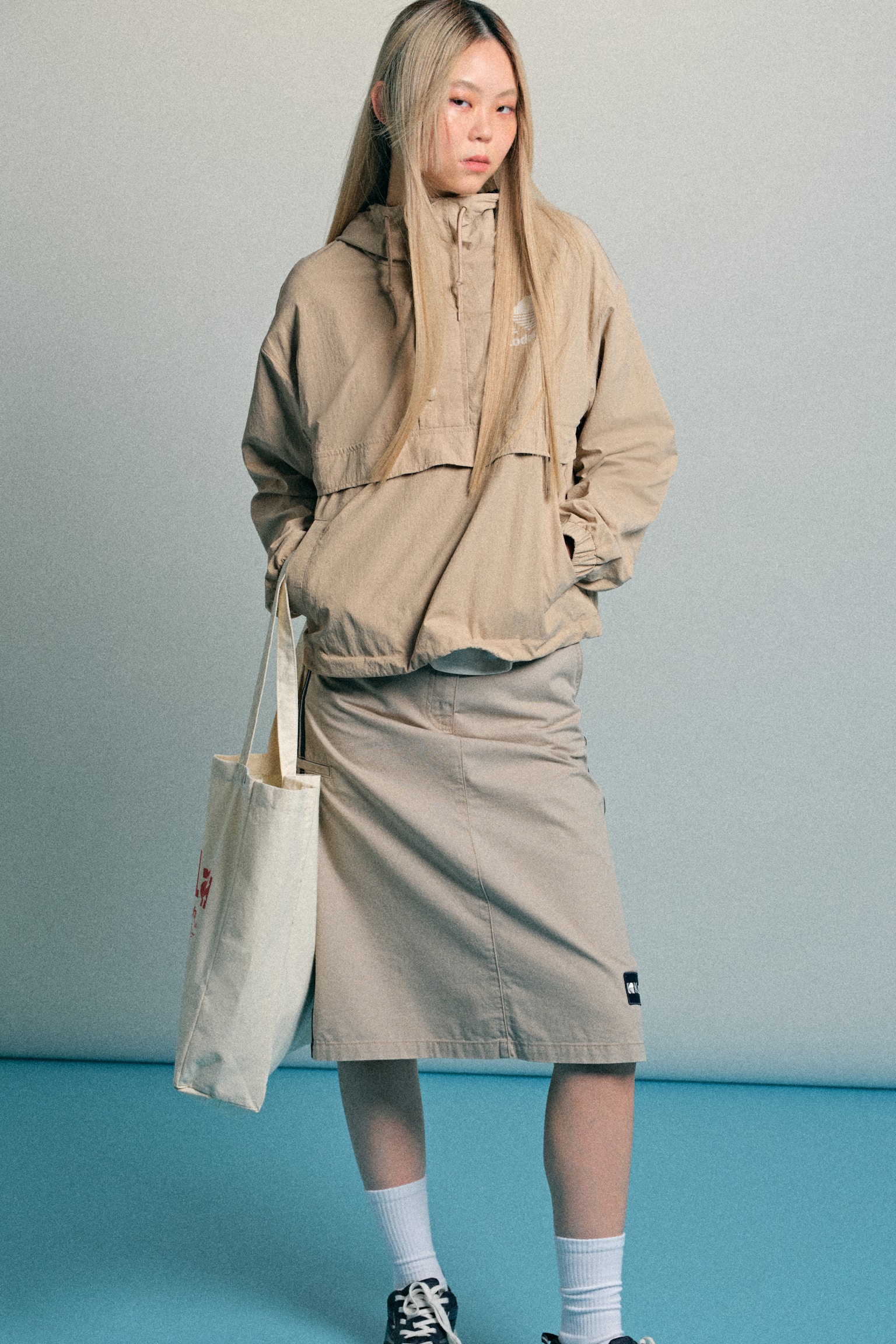 Áo anorak có hoạ tiết in - Màu be nhạt/Kodak - 6