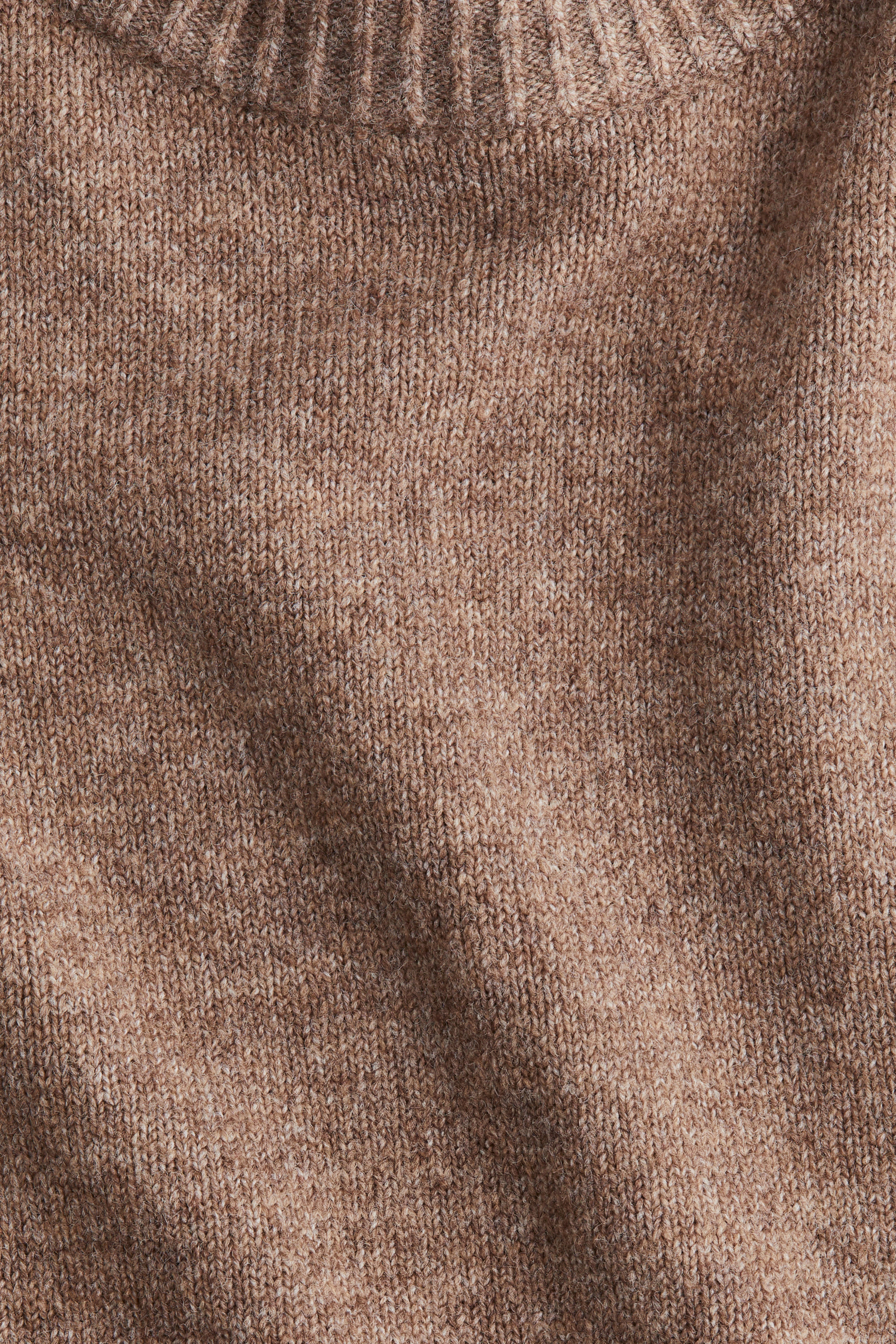 Short-Sleeved Sweater