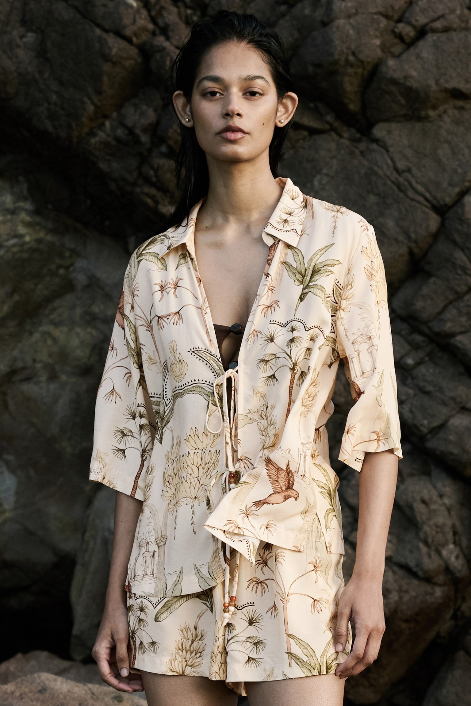 Tie-front viscose shirt - Pale yellow/Plants/Khaki green - 5