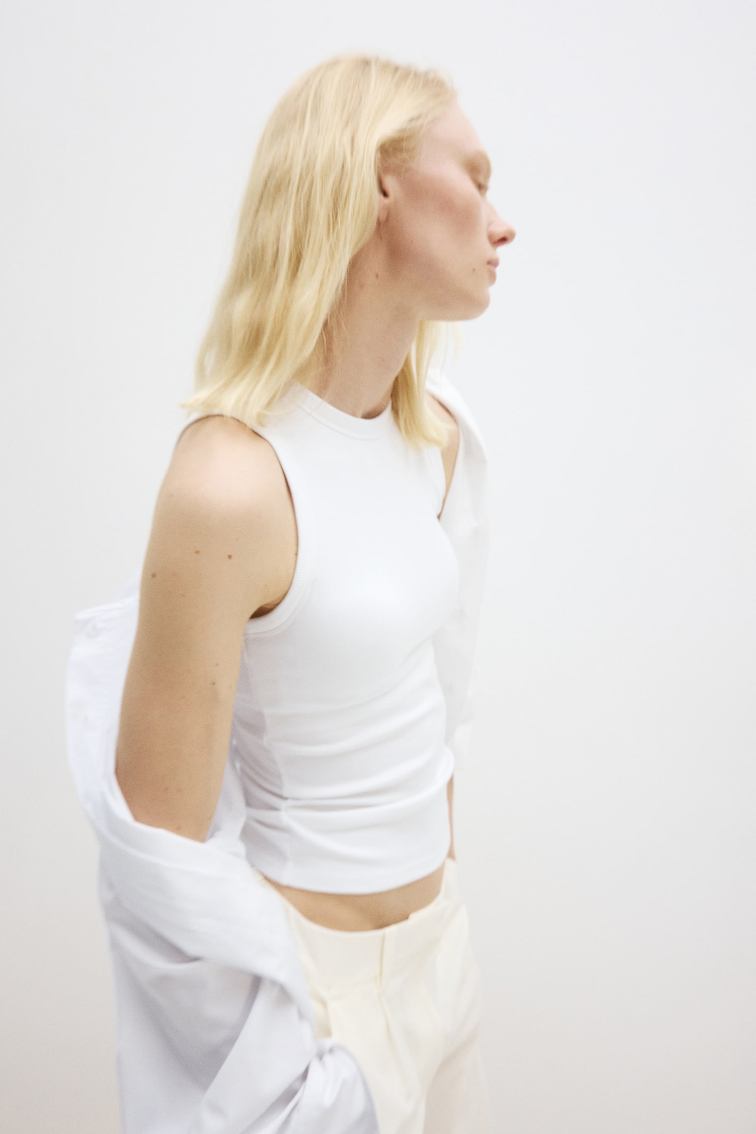 Cooling Slim Fit Ribbed integral-bra vest top - White/Black/Rust brown - 1