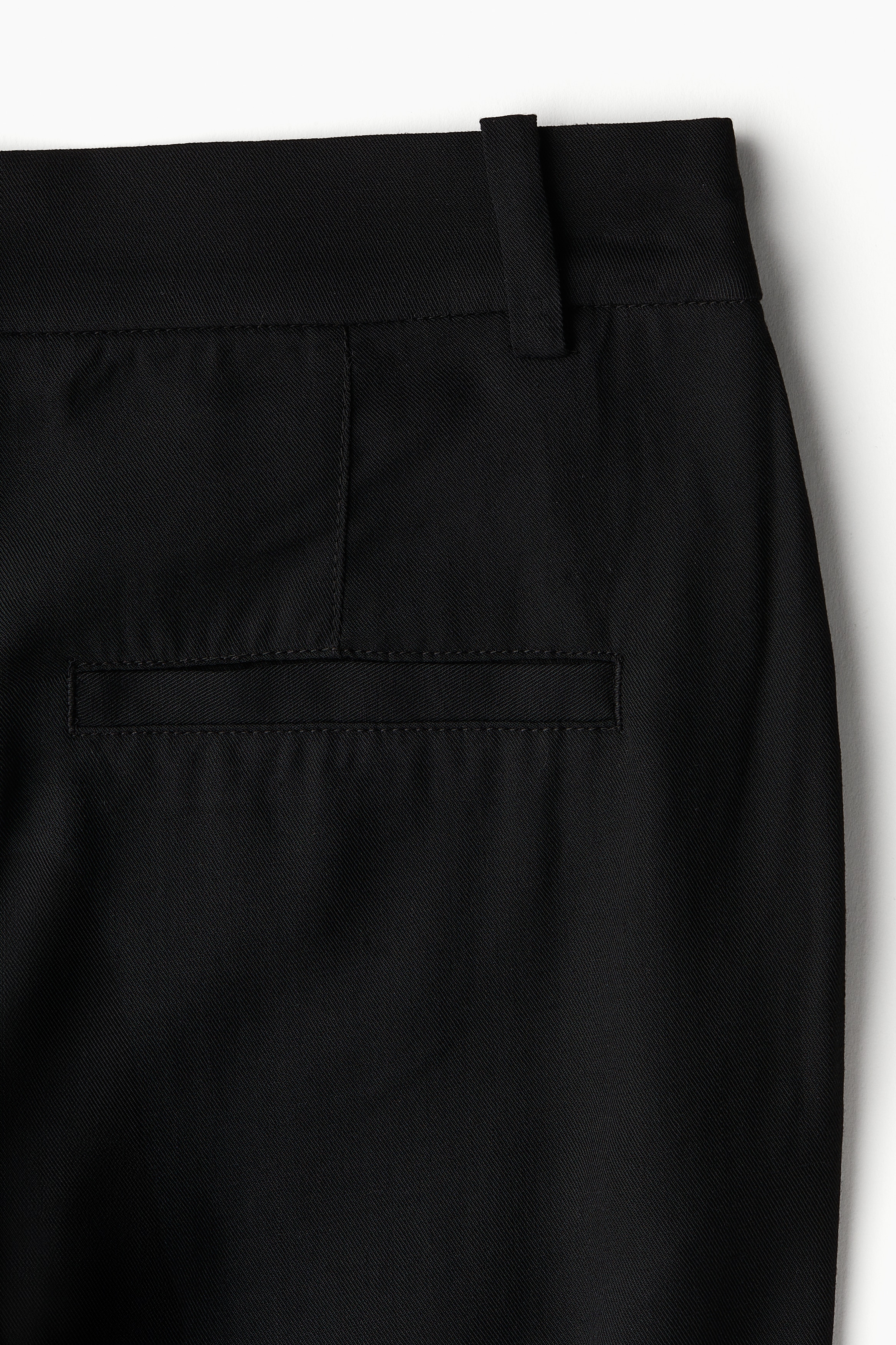 Women's Black Dress Pants with Foldover Cuffs | H&M CA Women's Black Dress Pants with Foldover Cuffs | H&M CA