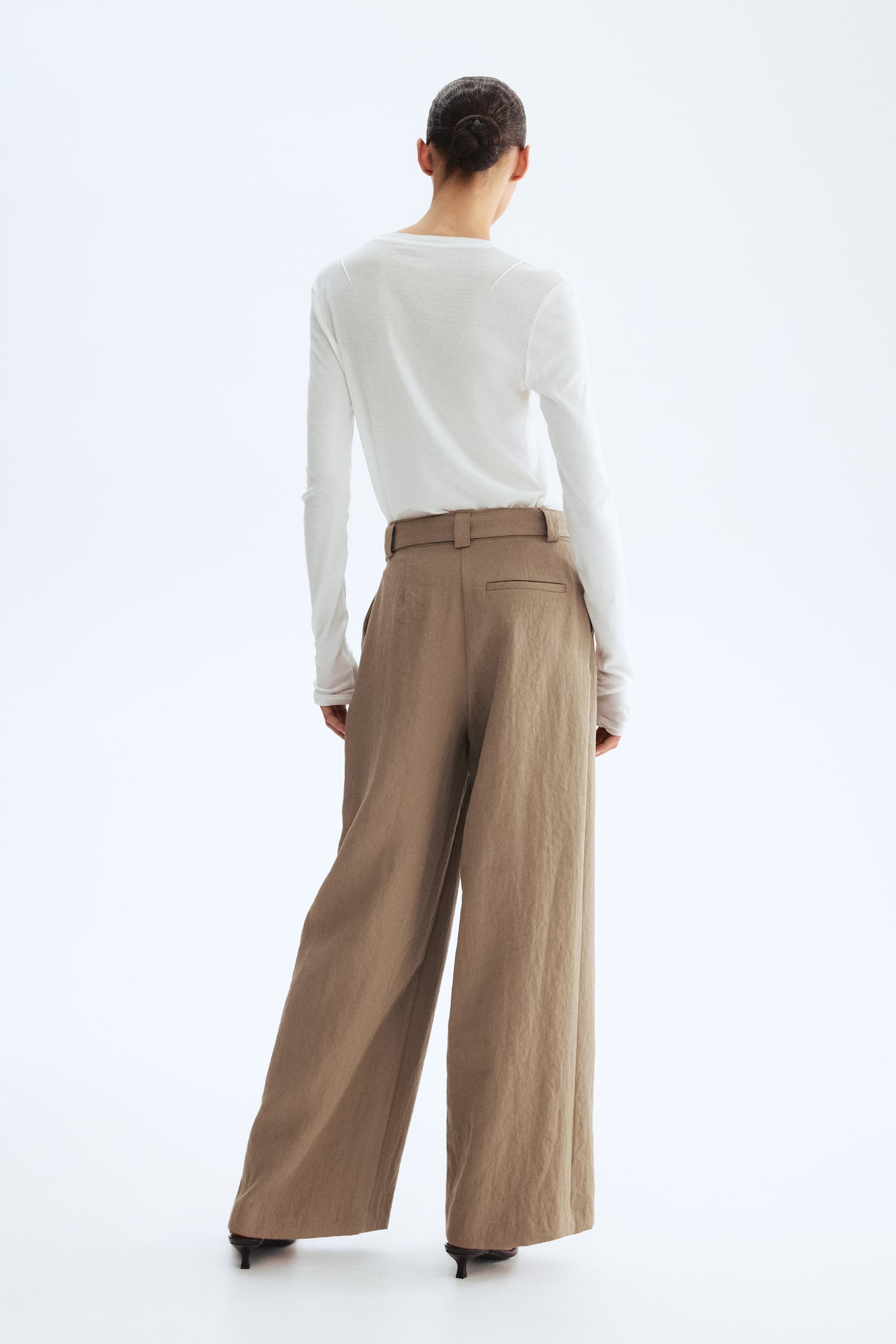 Pantalón ancho con cinturón - Gris pardo oscuro/Beige claro - 7