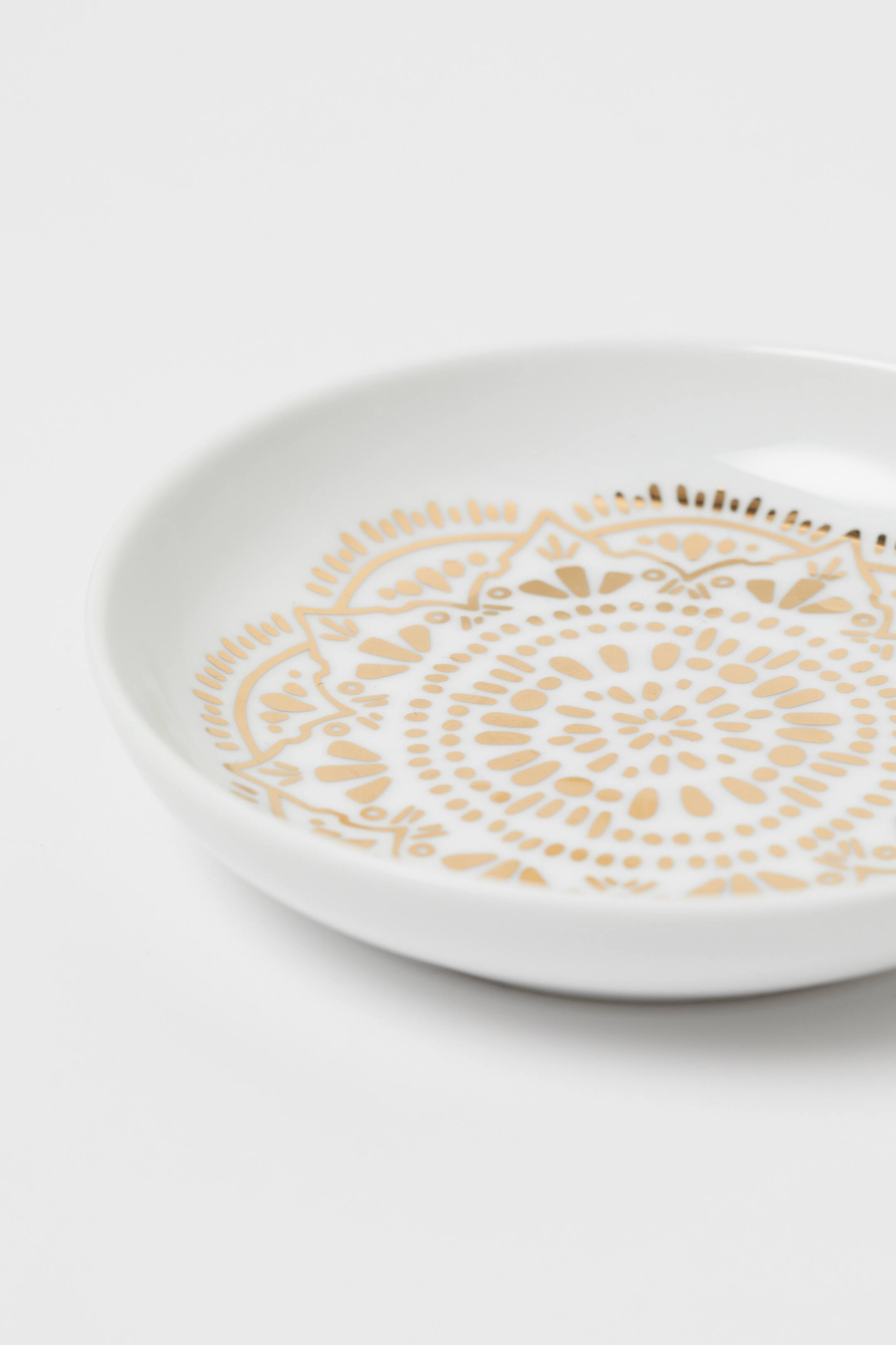 Nagyobb kép megtekintése: Porcelán szappantartó - Fehér/aranyszínű - HOME | H&M HU 2