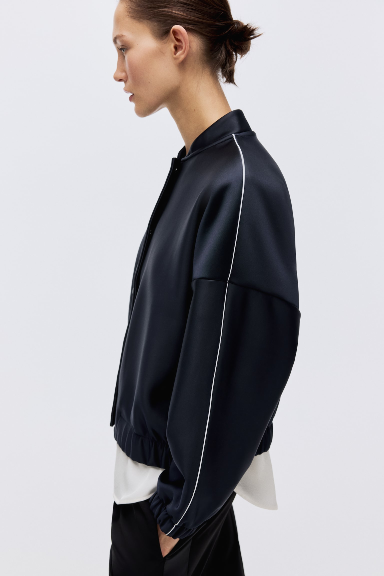 Женская куртка H&M Bomber, цвет: Тёмно-синий — фото 6