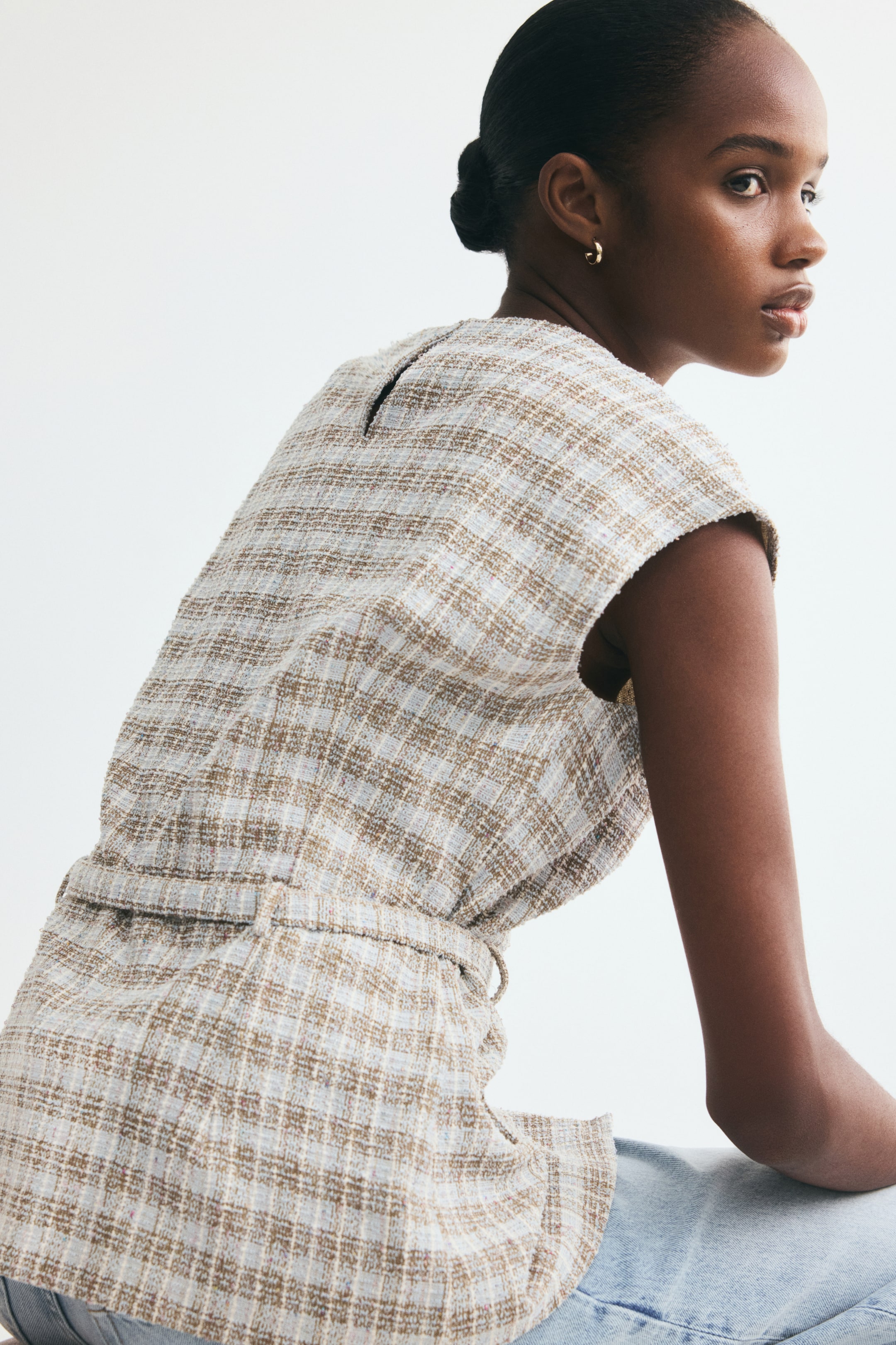 Haut en tricot bouclé avec ceinture