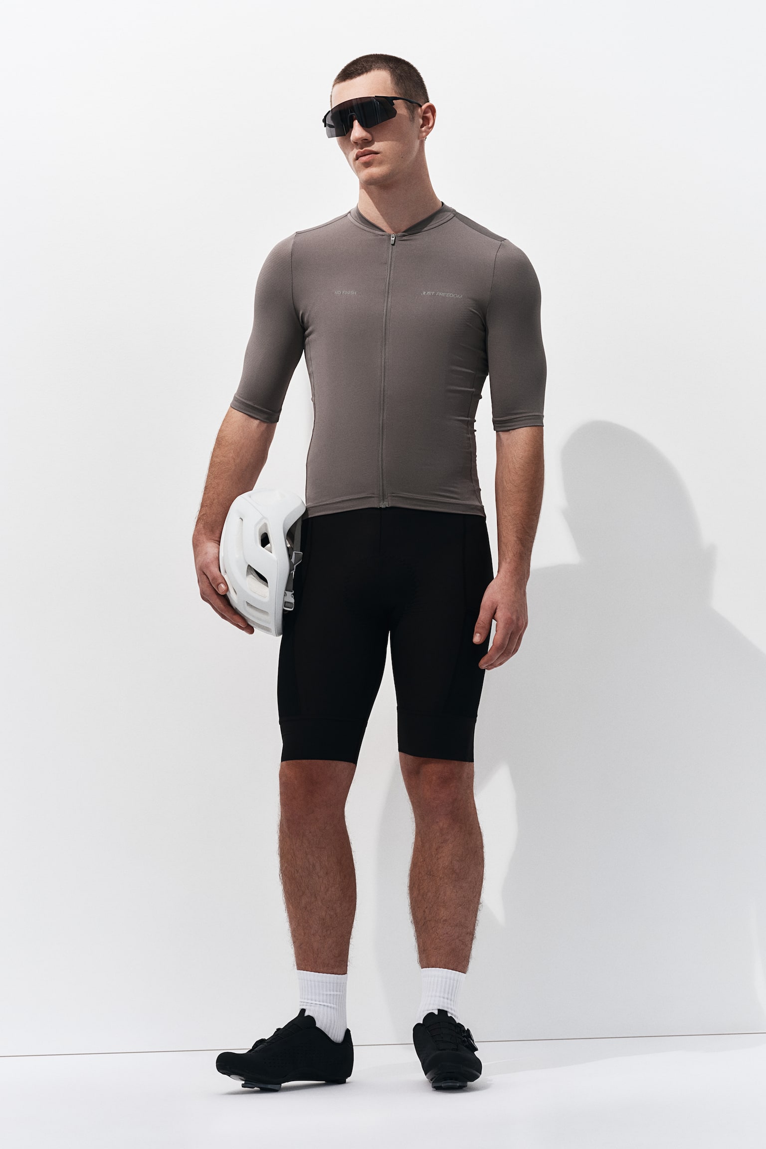 Radler-T-Shirt mit DryMove™ in Muscle Fit-Grau - 8