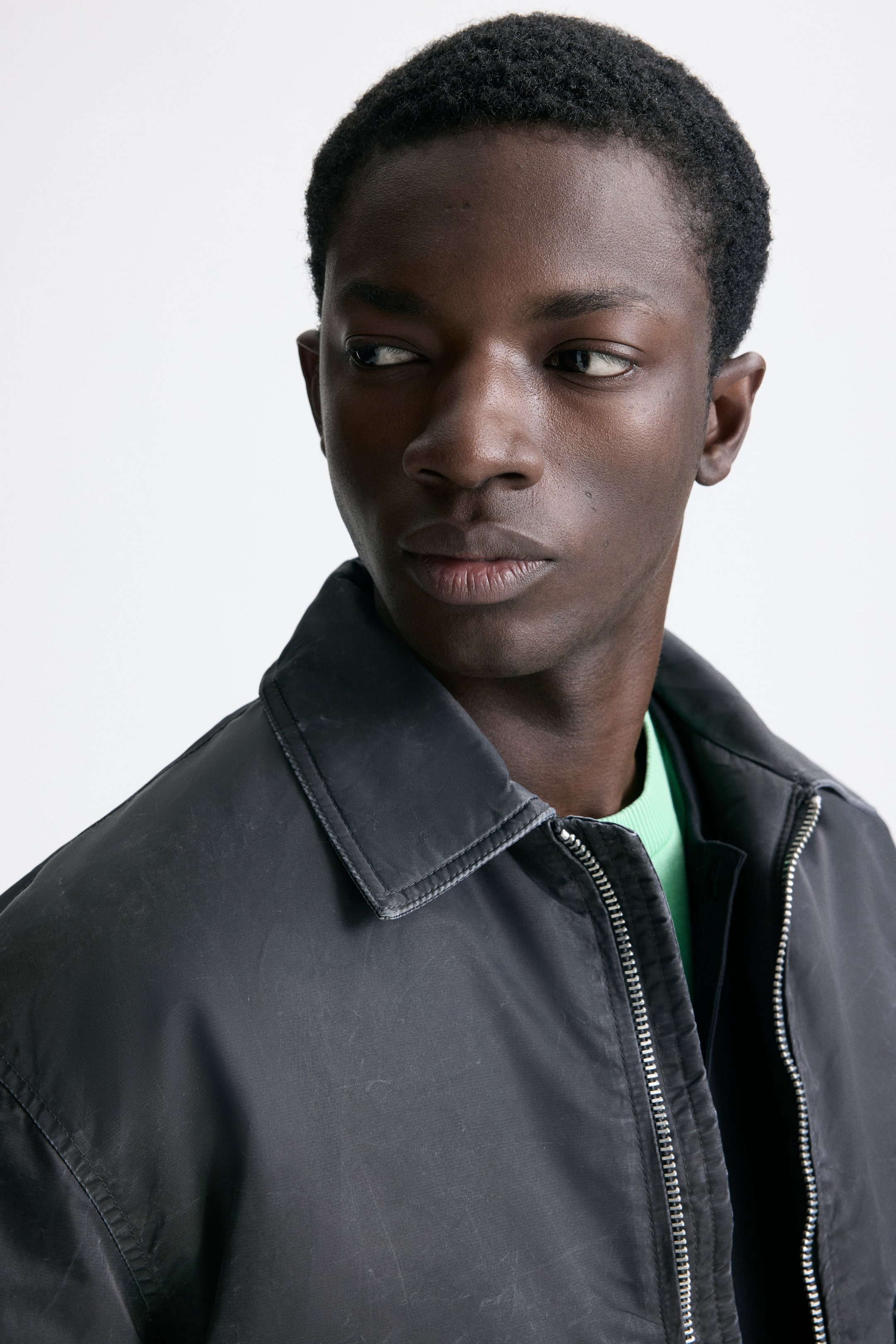 View larger image: Padded bomber jacket - Black - Men | H&M GB 4