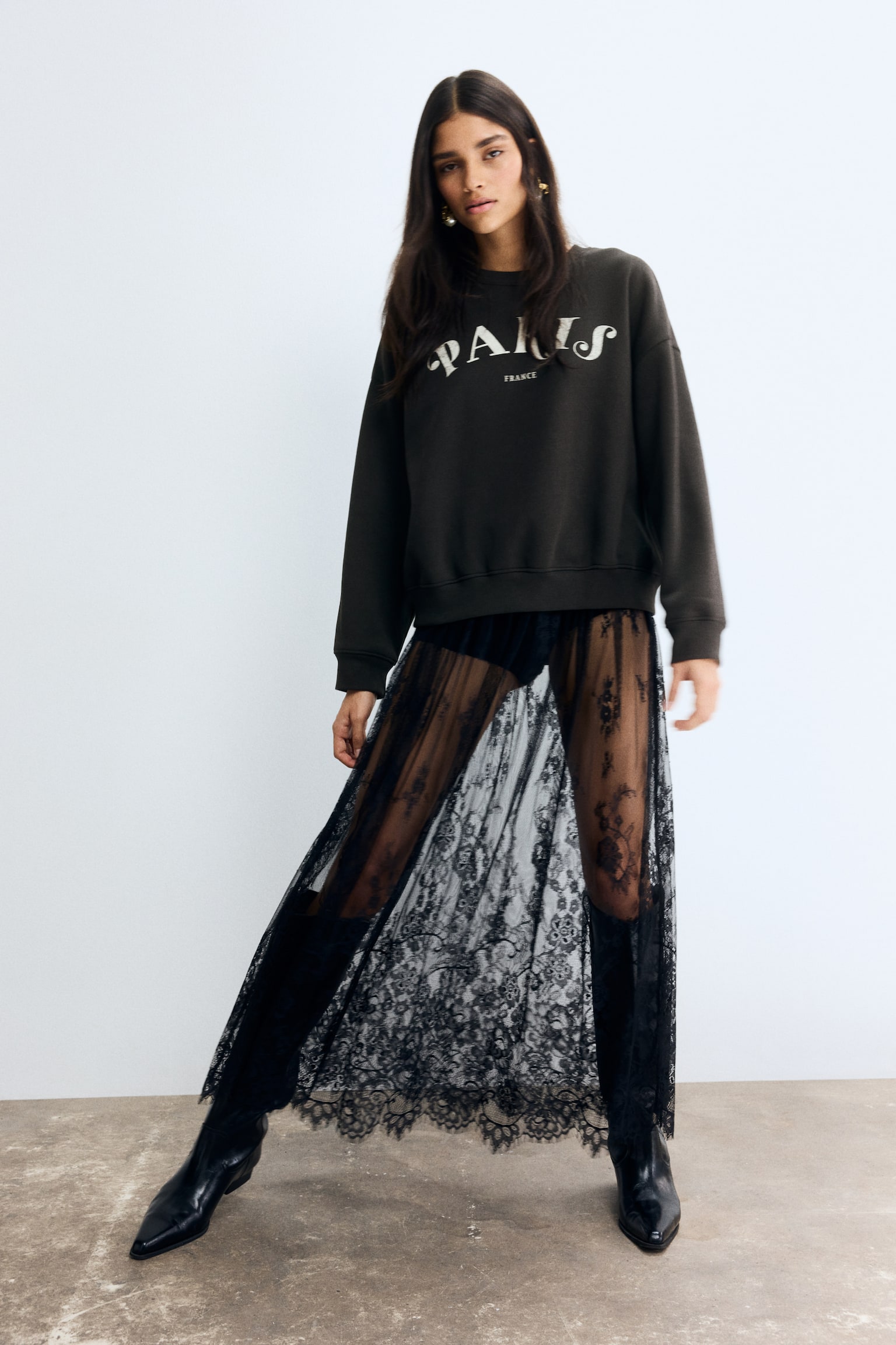 Женский свитшот H&M Sweatshirt with Motif, цвет: Тёмный серый — фото 2