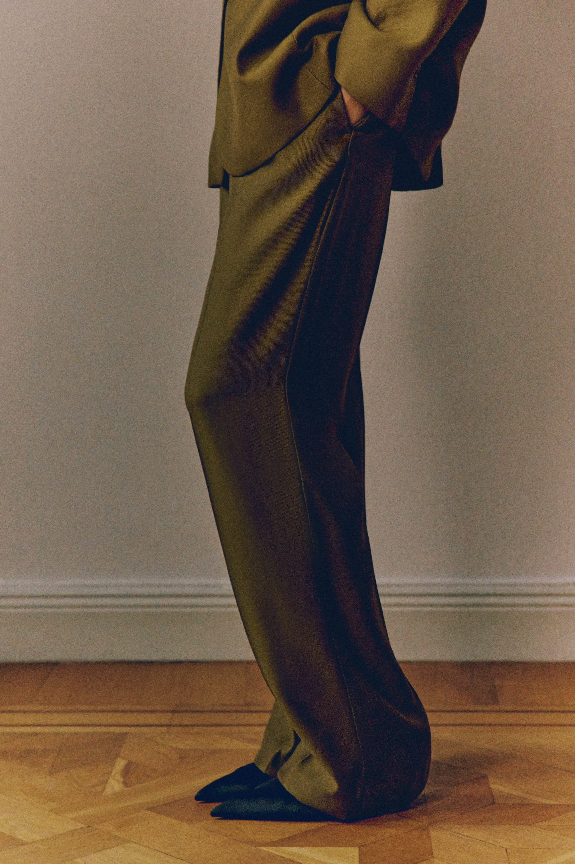 Suit trousers