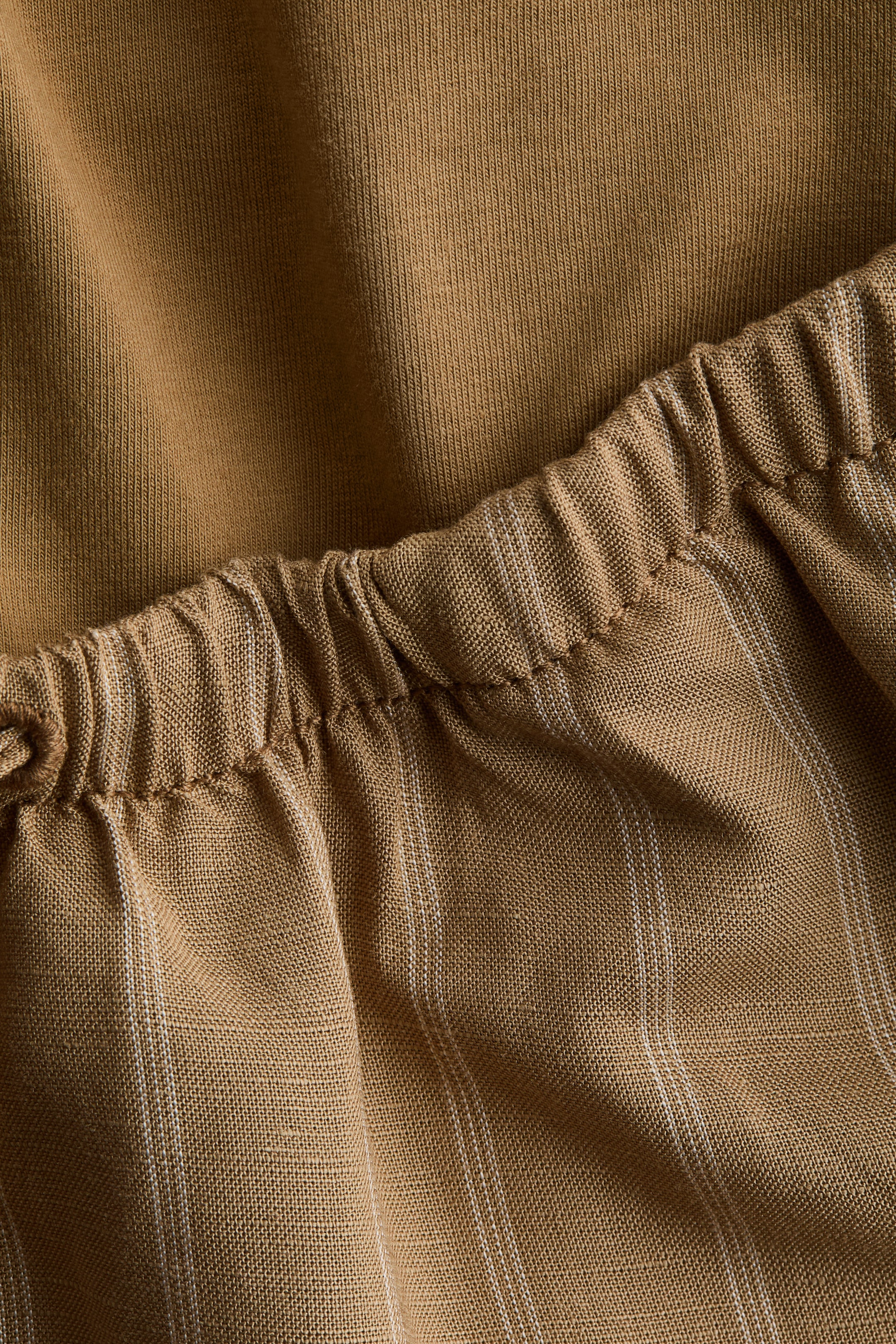 MAMA Linen-Blend Shorts