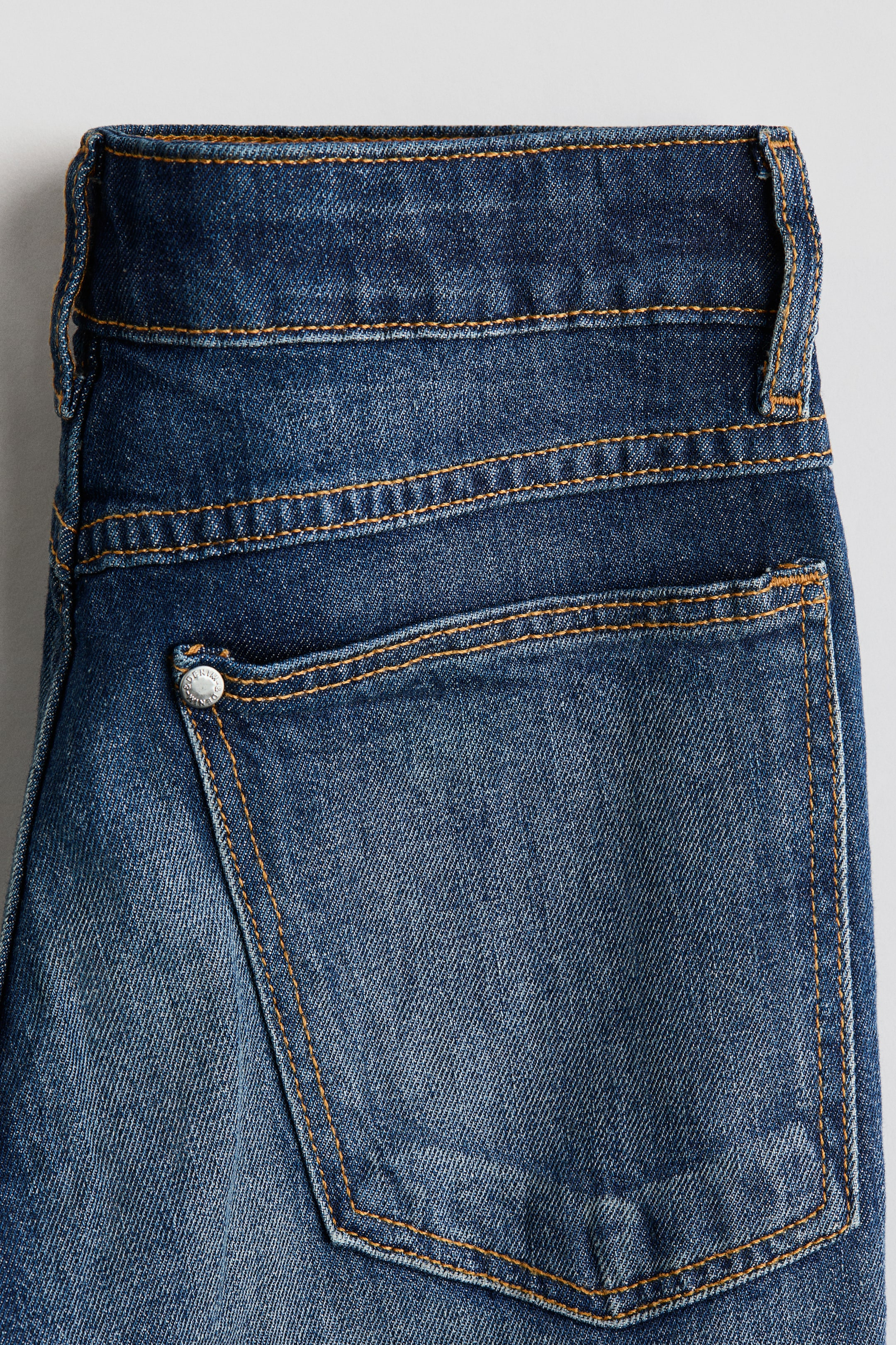 Ver imagen más grande: Relaxed Tapered Fit Jeans - Azul denim oscuro - NIÑOS | H&M ES 5