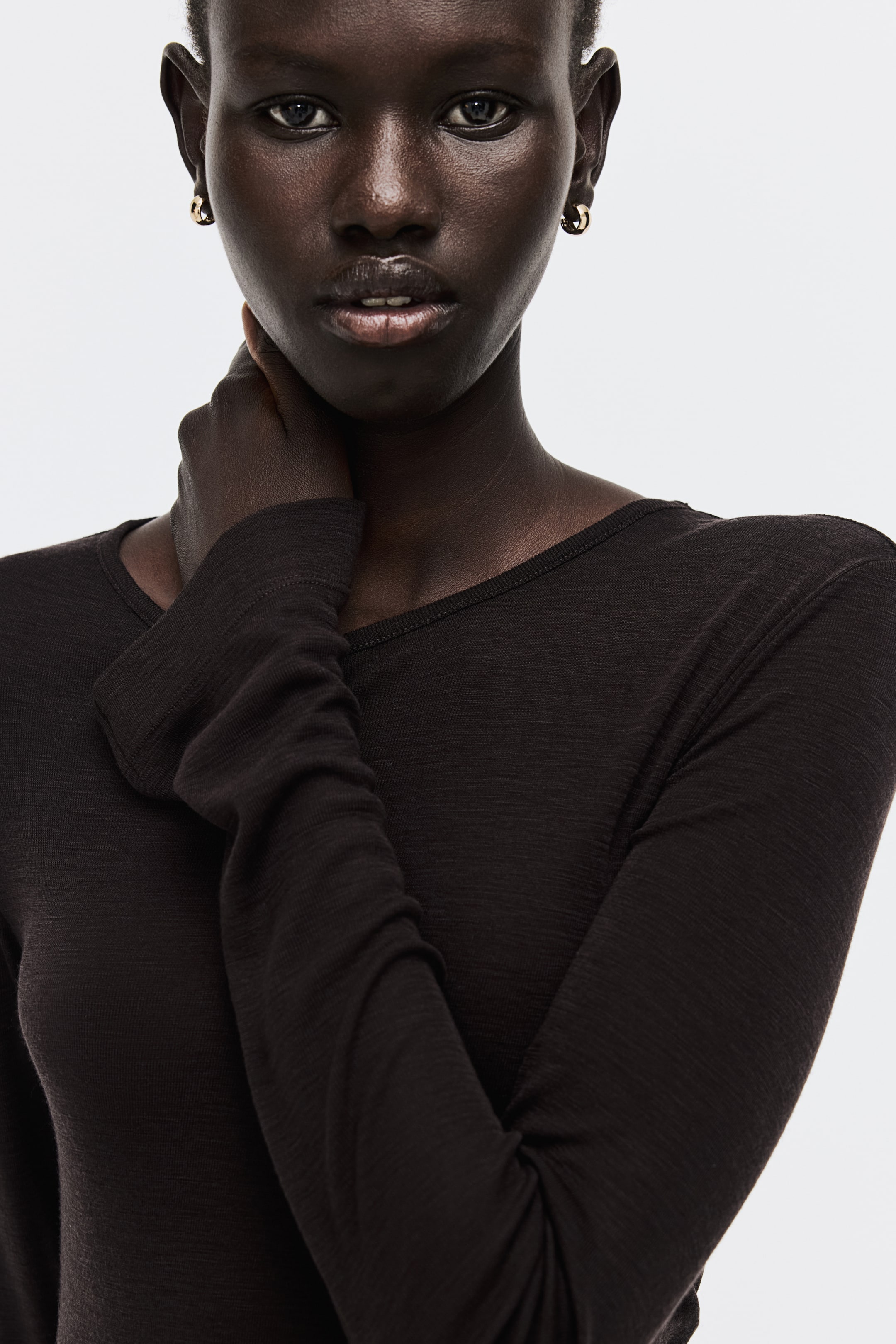 Zobrazit větší obrázek: Dlouhé vlněné šaty - Tmavě hnědá | H&M CZ 3