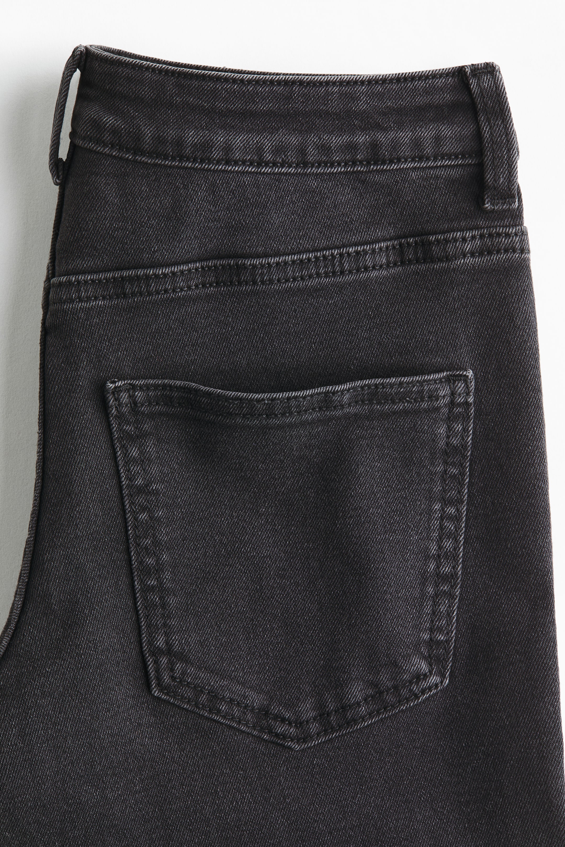 拡大画像を表示: フレアードレギュラーデニム - ウォッシュドブラック - レディース | H&M JP 6