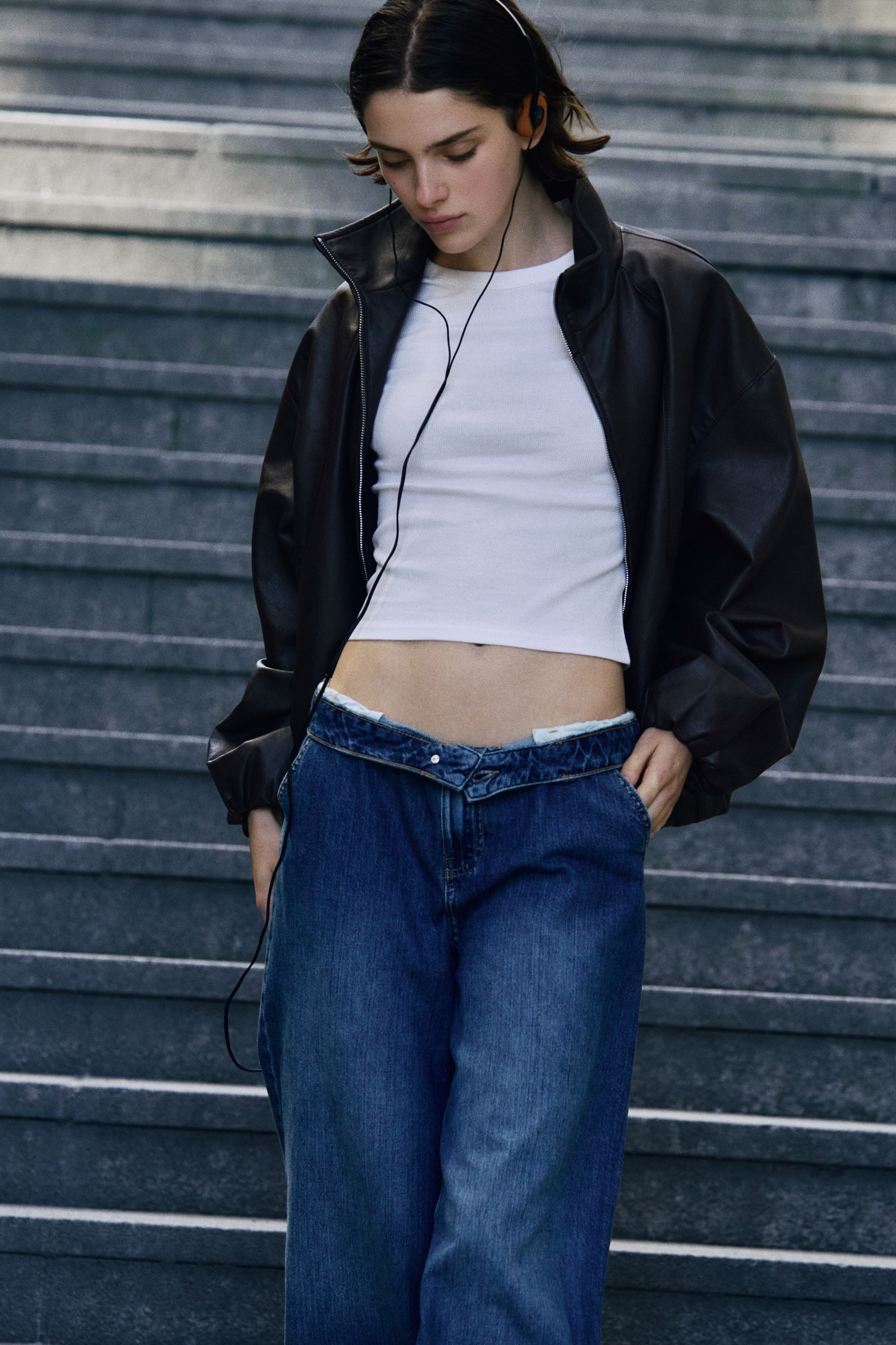 Wide Low Waist Jeans
