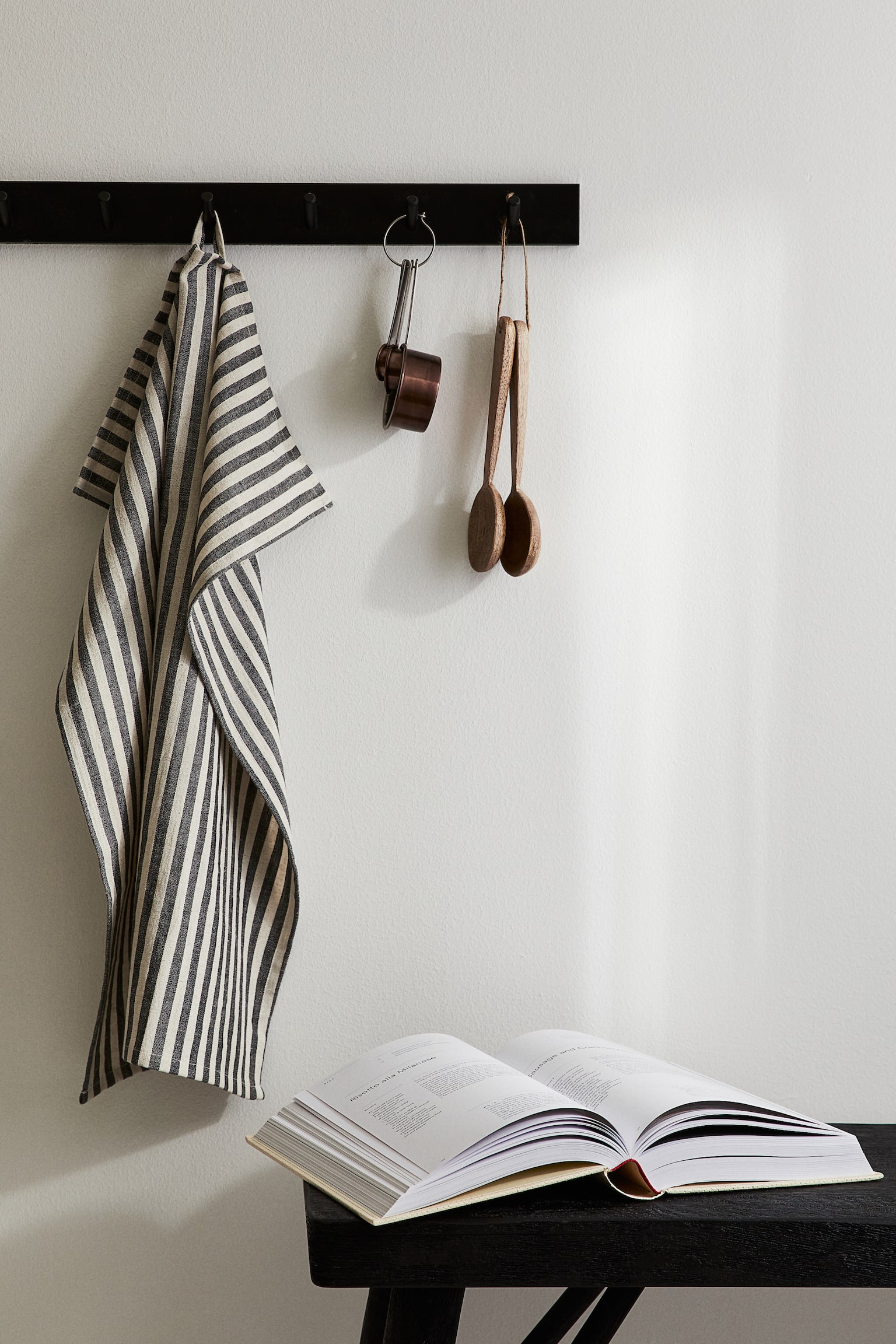 Striped tea towel - Dark grey/Striped - 2