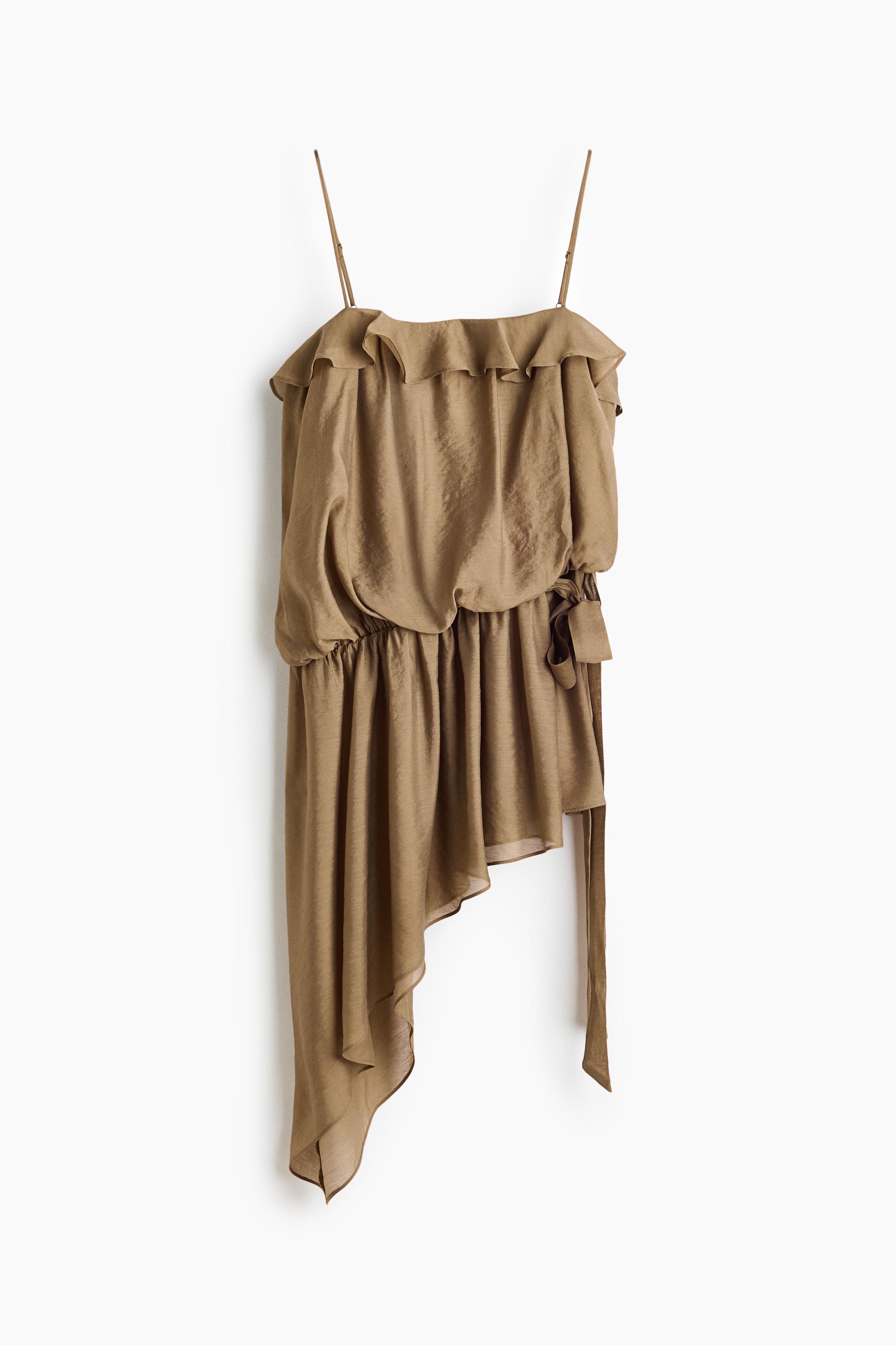 Asymmetric flounce-trimmed dressModel