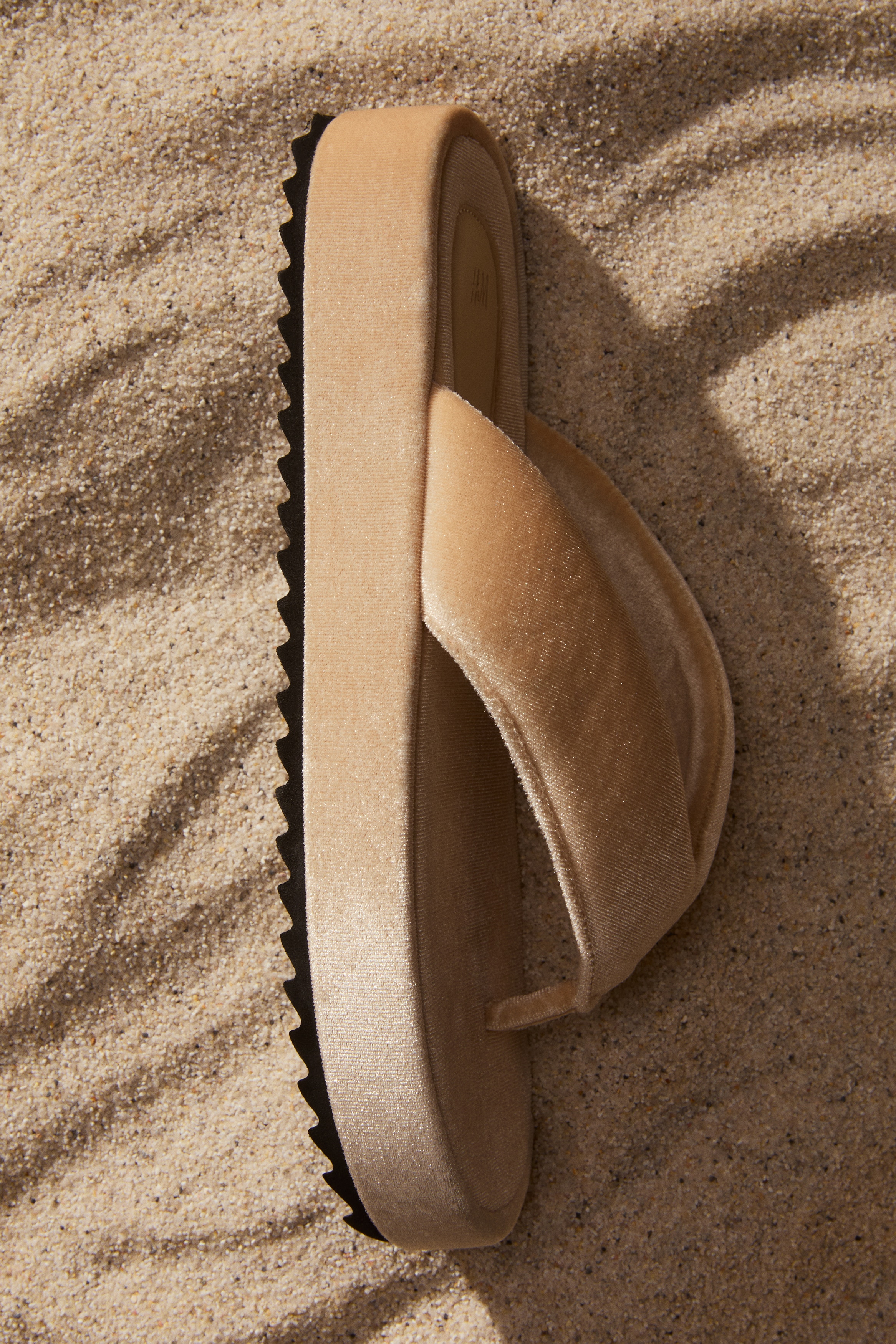Velour Flip-Flops by H&M