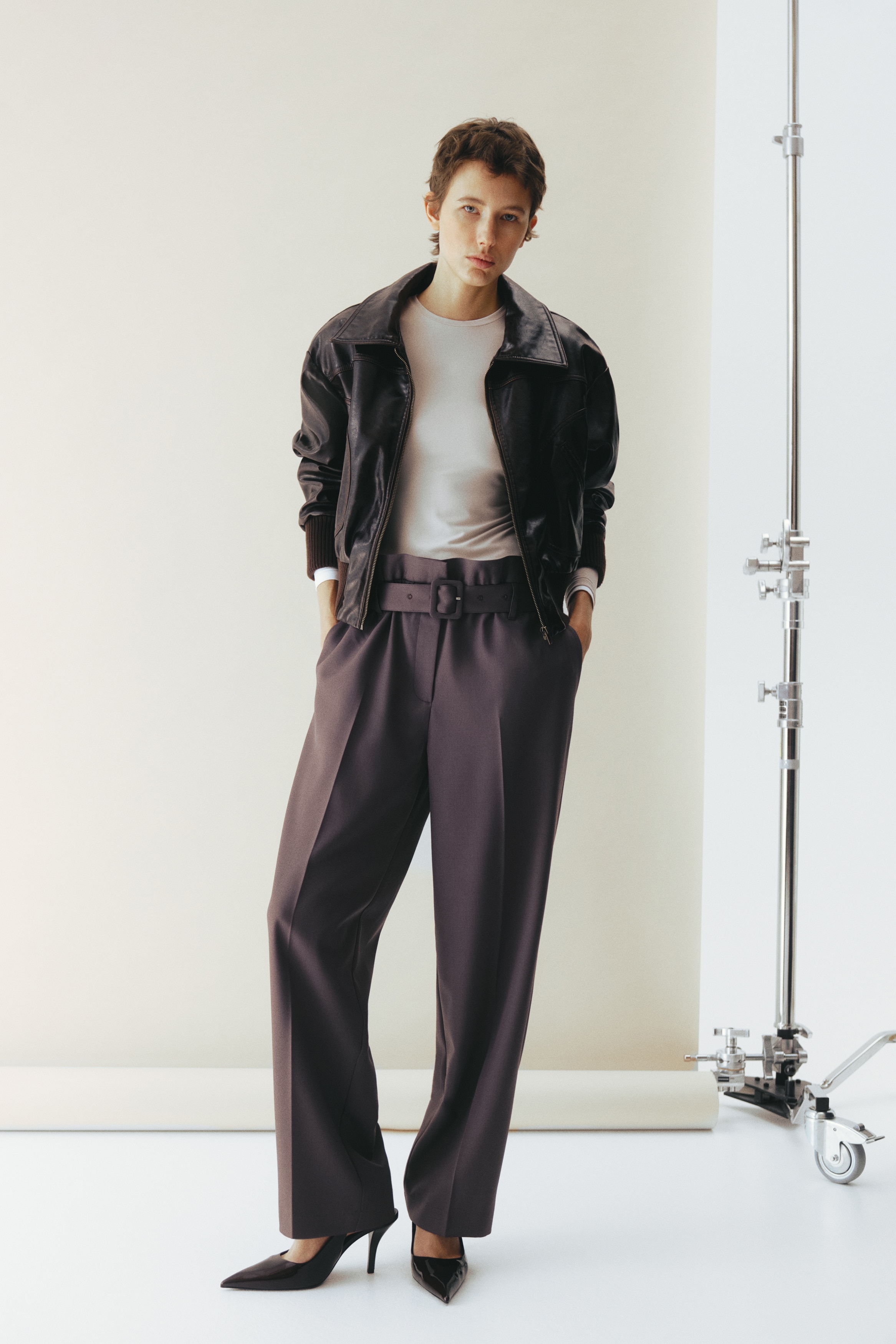 high waist paperbag skinny dress pants Paperbag Waist Belted Ankle Tie Beige Pant main image 1