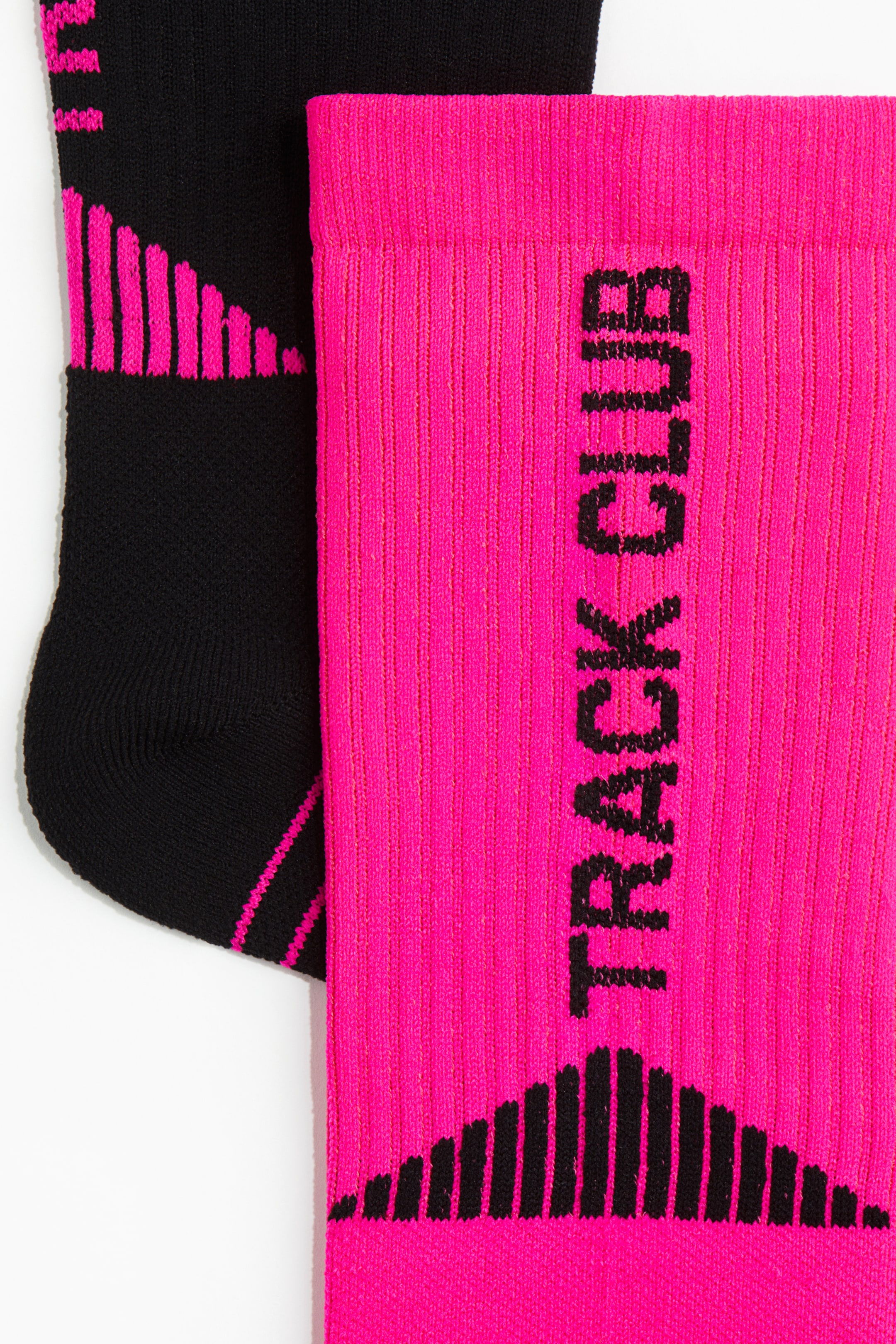 2-pack Sports Socks with DryMove™