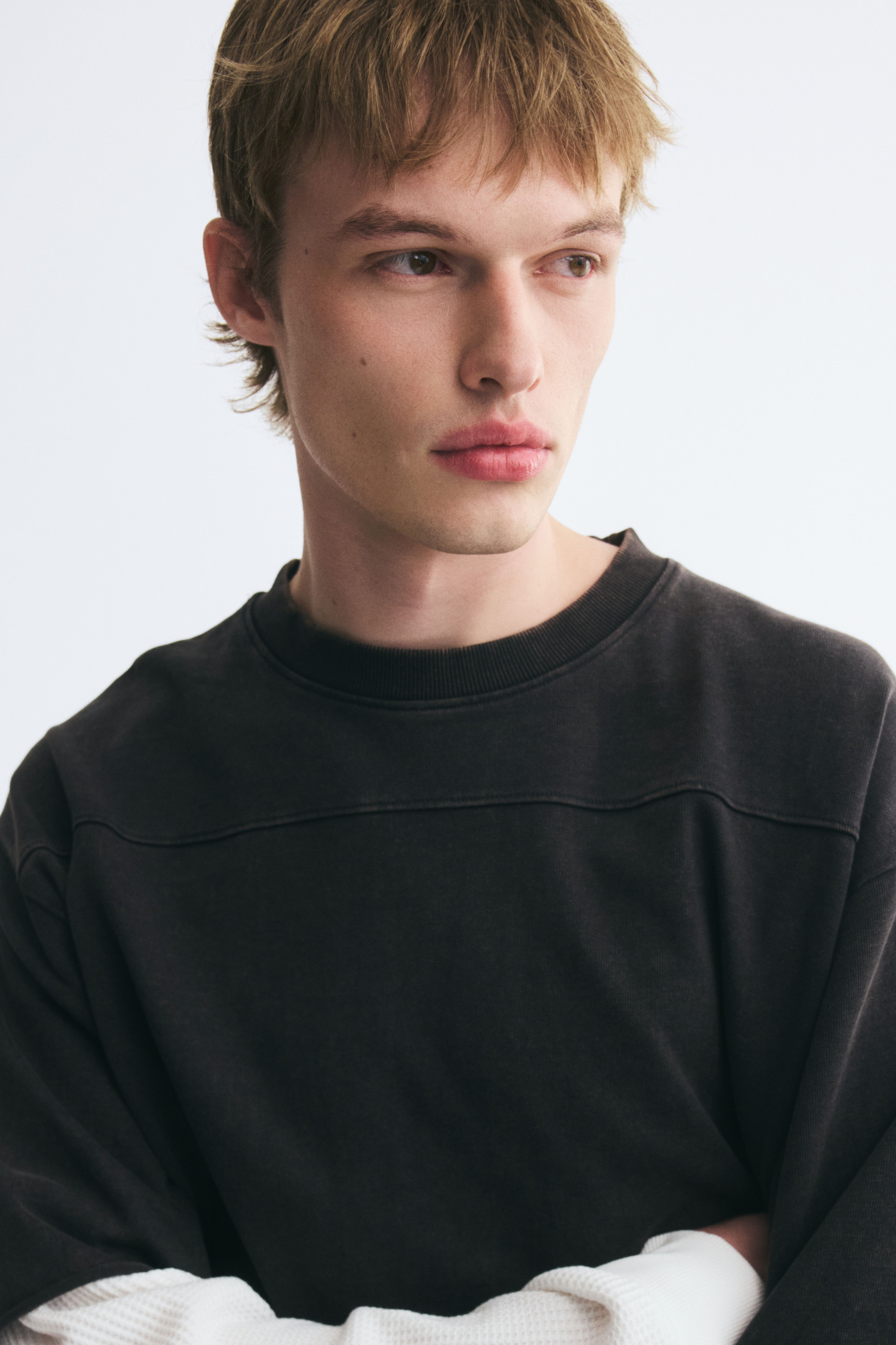 Oversized-Fit Layered Long-Sleeved T-Shirt