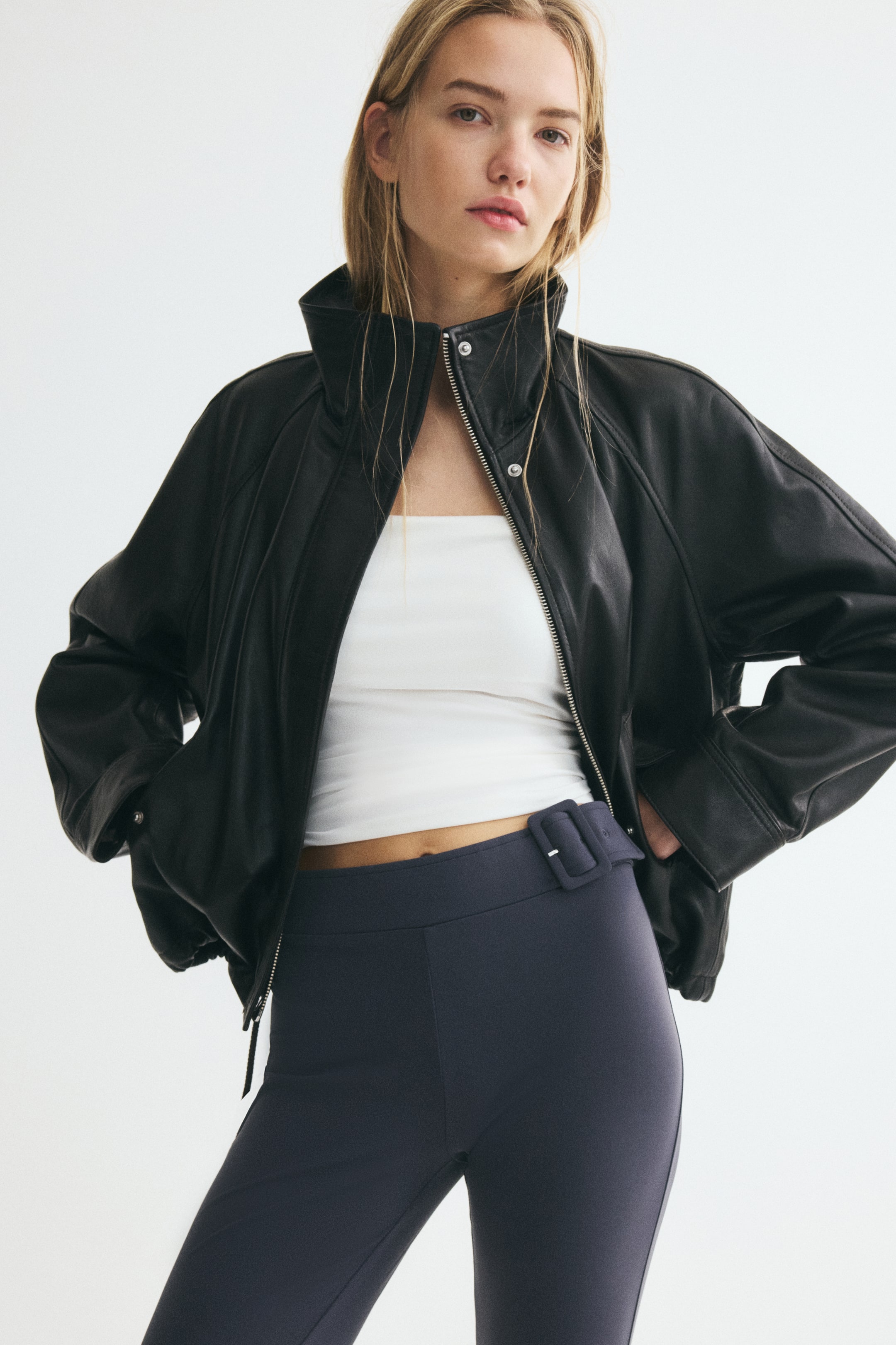 Pantalon en nylon avec détail de ceinture