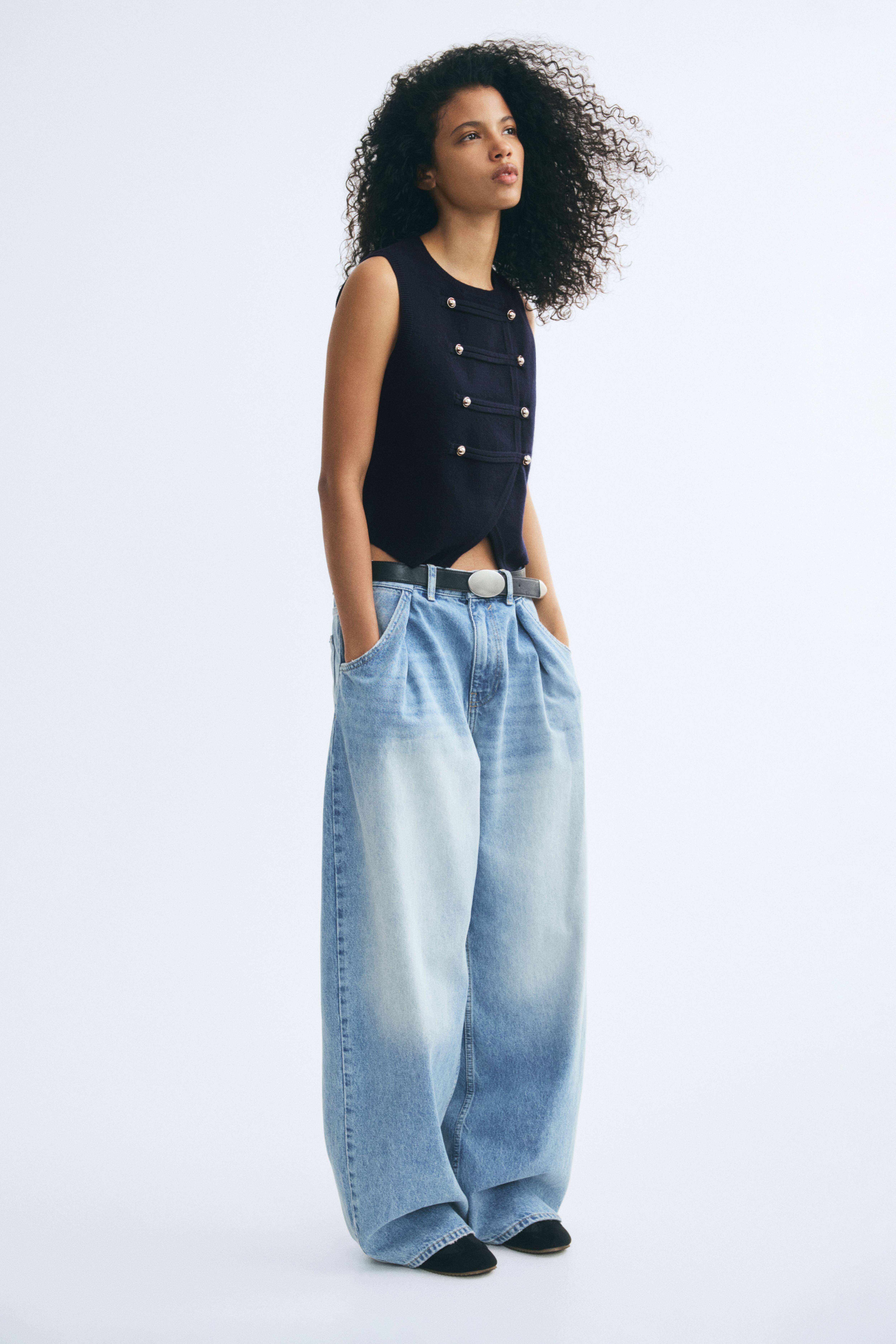Double-Breasted Fine-Knit Vest