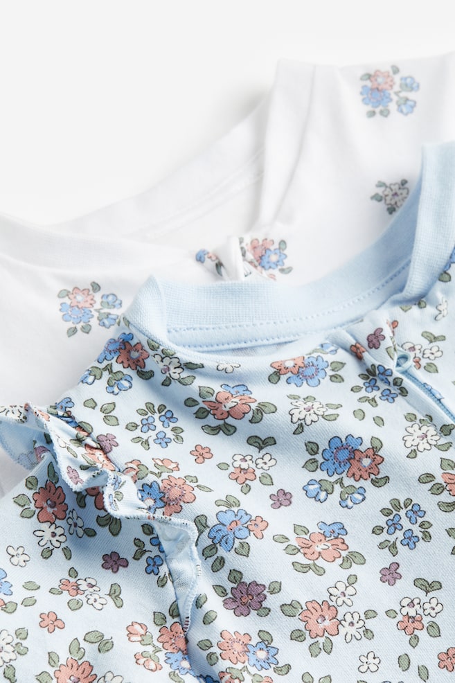 Lot de 2 pyjamas à motif en coton - Bleu clair/fleuri/Blanc/roses/Grège clair/animaux/Bleu foncé/étoiles/dc/dc/dc/dc - 2