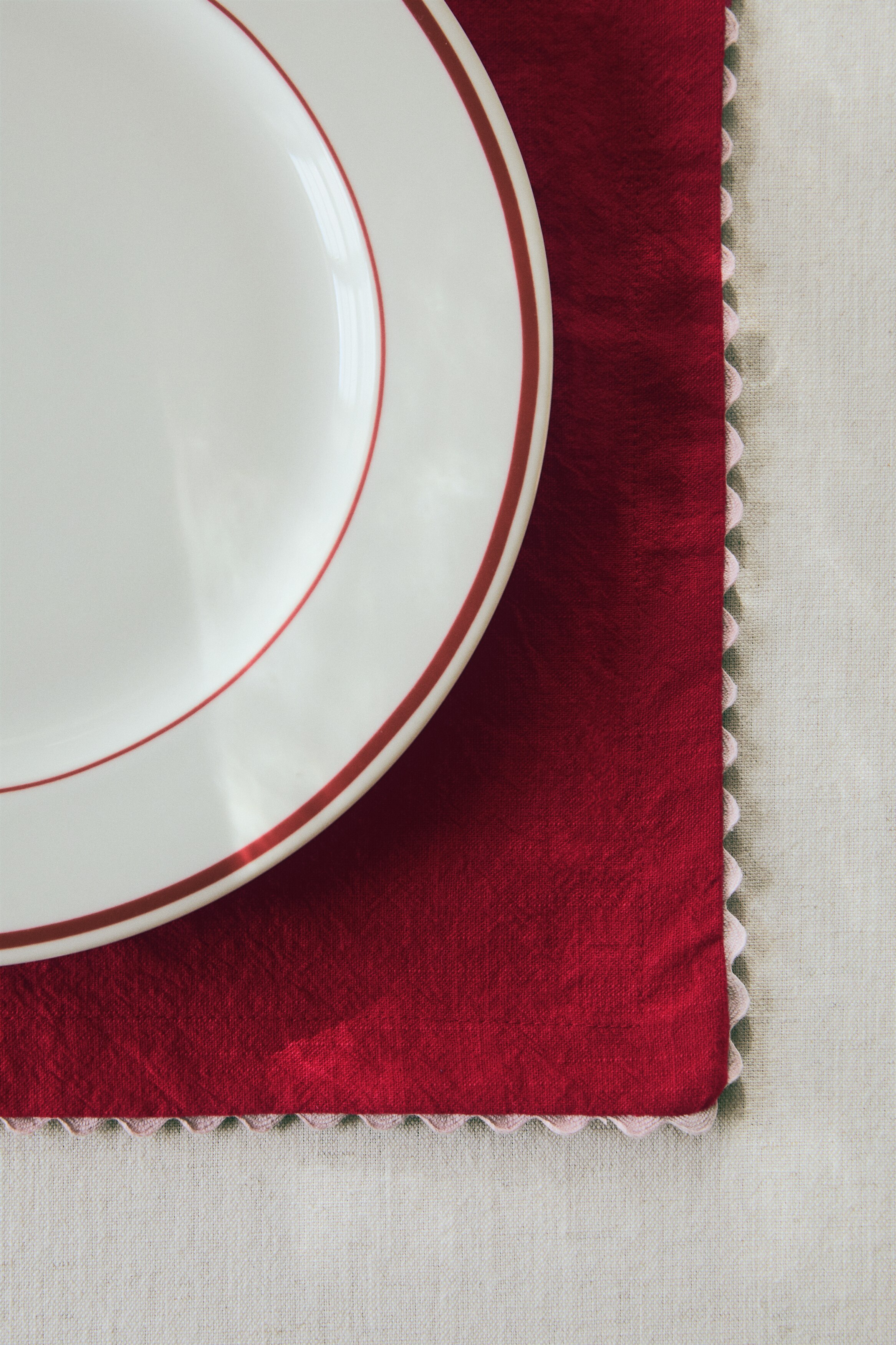 Set van 2 placemats met schulprand - Rood/lichtroze