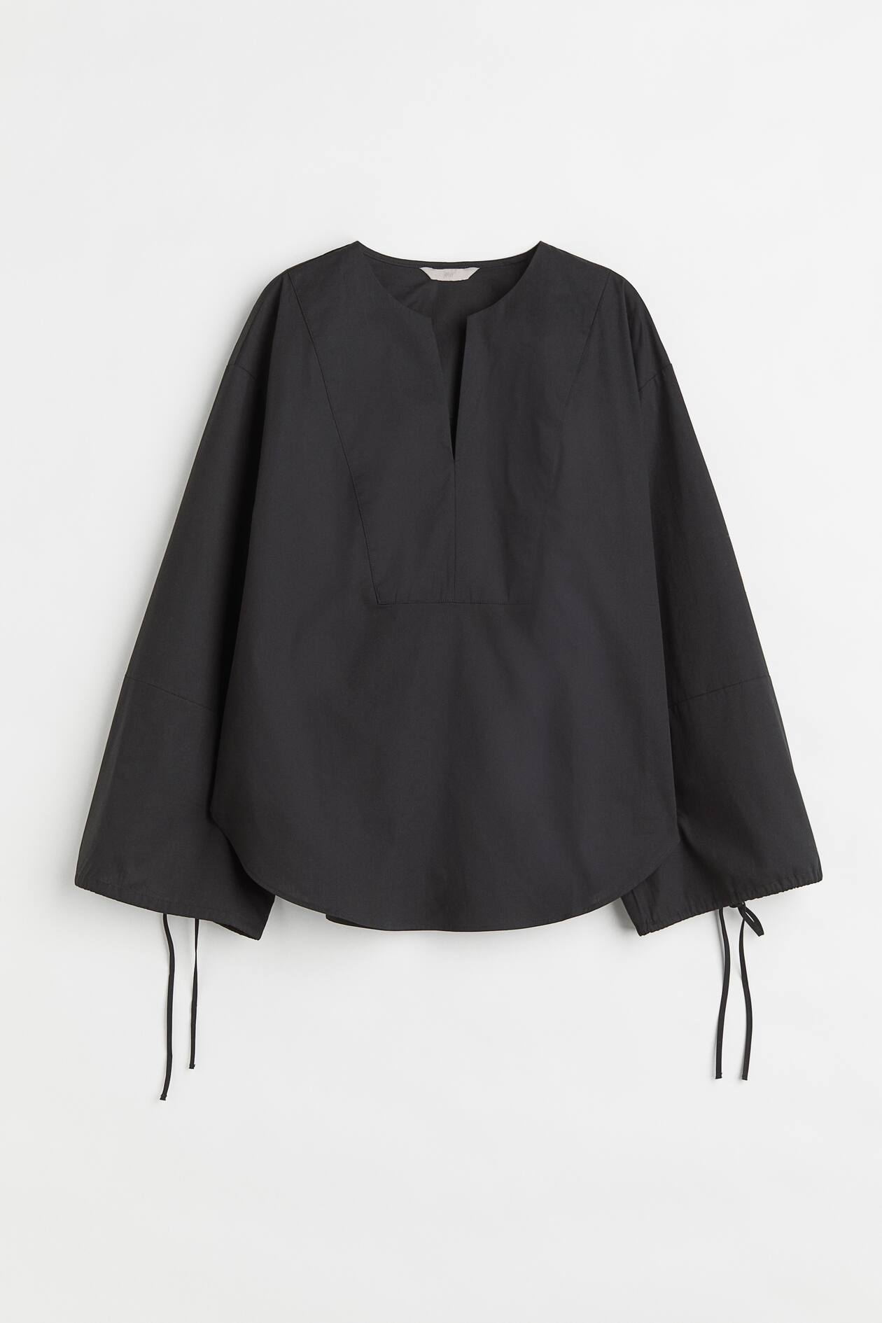 V-neck Blouse - V-neck - Long sleeve - Black - Ladies | H&M US