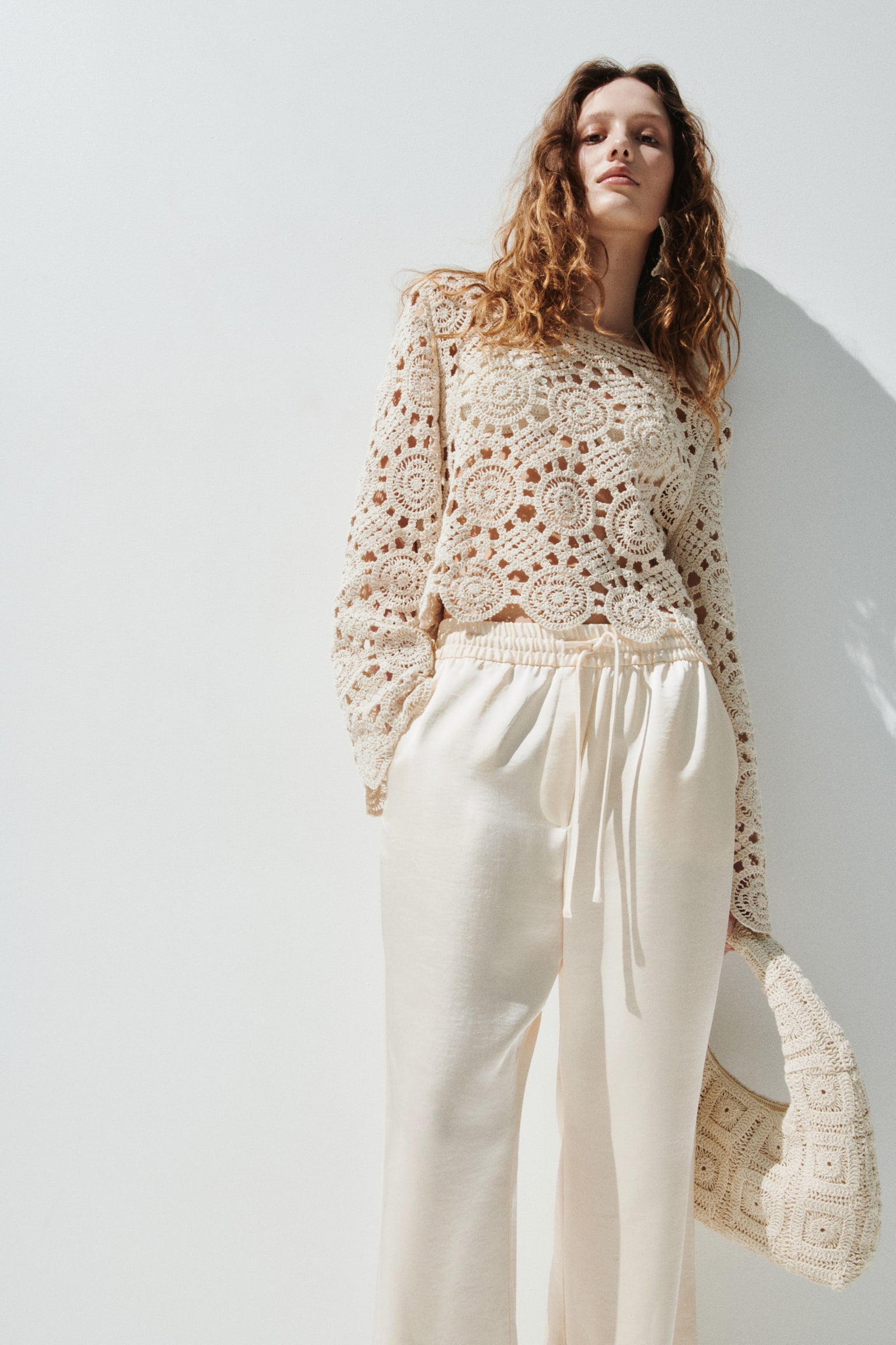 Crochet-look hole-knit top - Light beige/Black/Patterned - 1