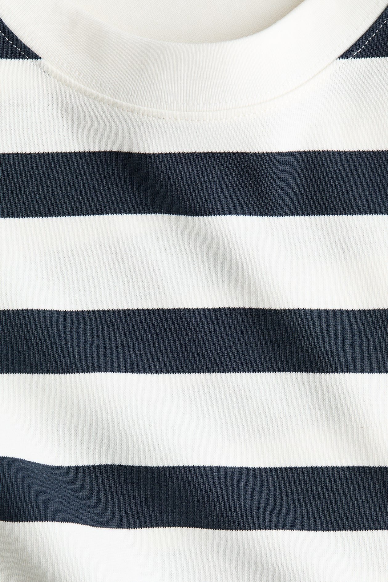 Oversized T-shirt - image 2