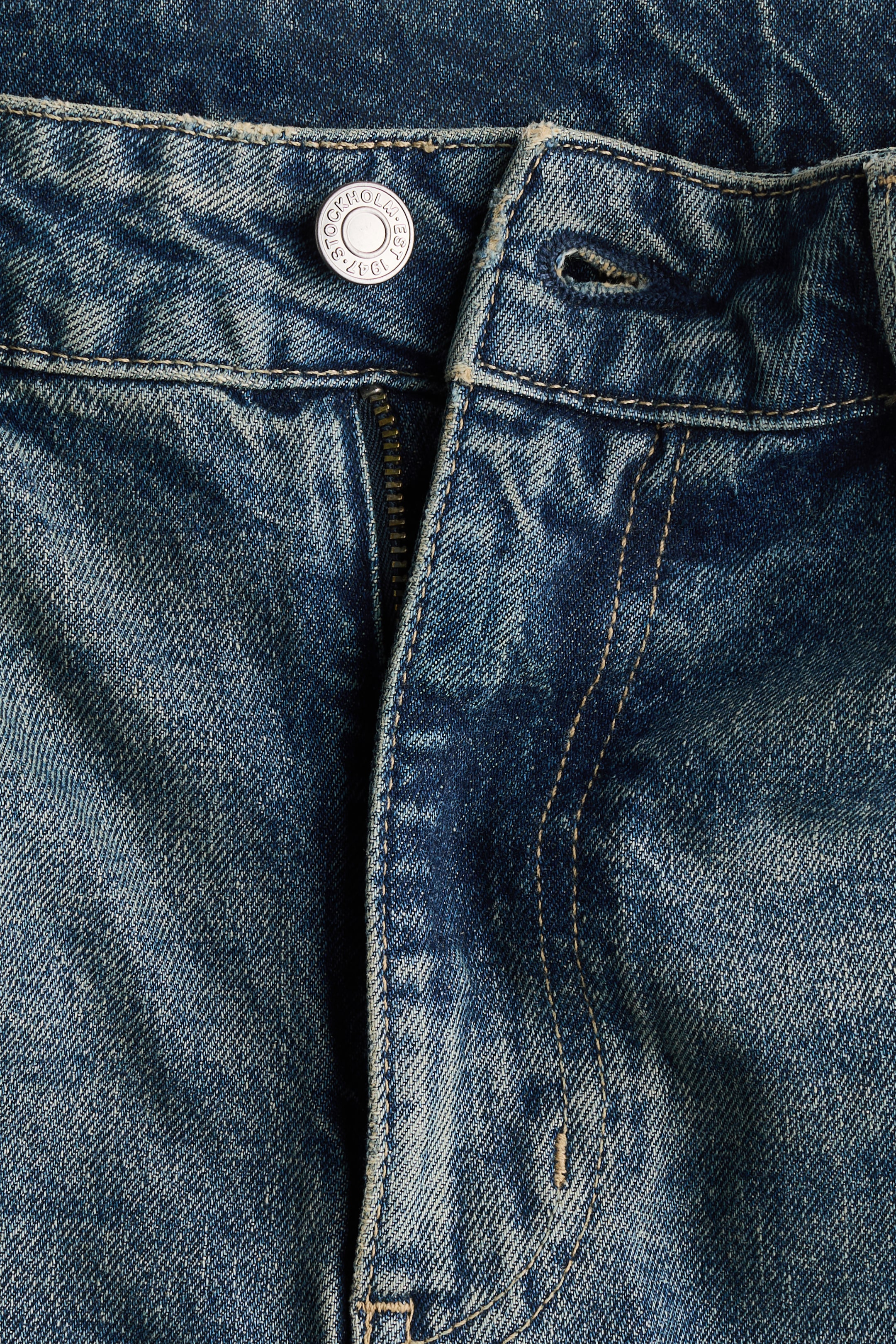 Mom Slim-Fit High-Waist Ankle Jeans