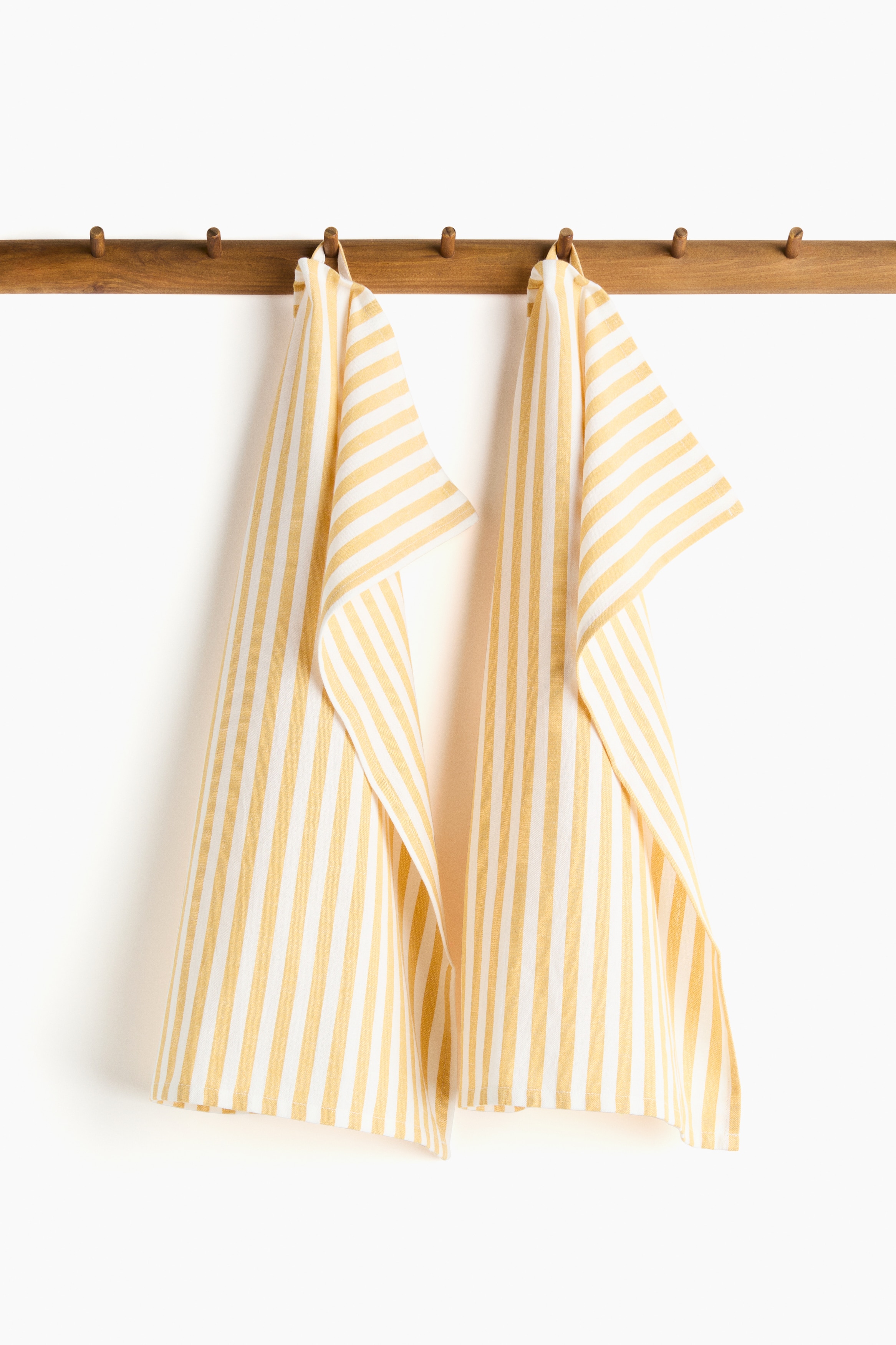2-Pack Linen-Blend Tea Towels - Yellow/striped/Olive green/beige striped/Dark brown/striped/Olive green/gingham/Brown/gingham check/Yellow/gingham/Beige/white striped/Beige/gingham check/Terracotta/striped/Terracotta/gingham
