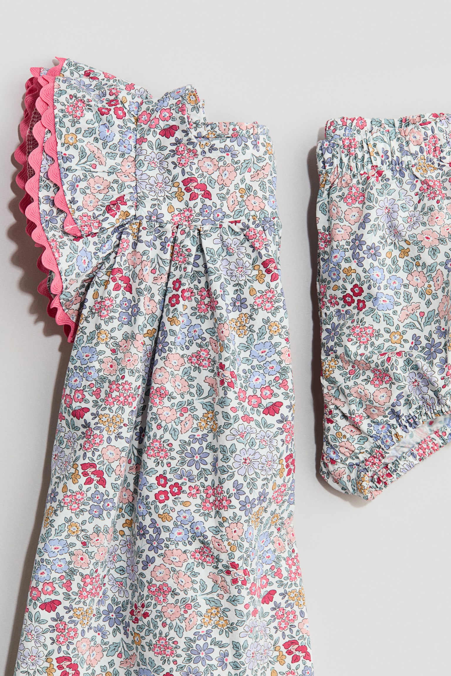 Conjunto 2 piezas con vestido y shorts abombados - Azul claro/Floreado - 5