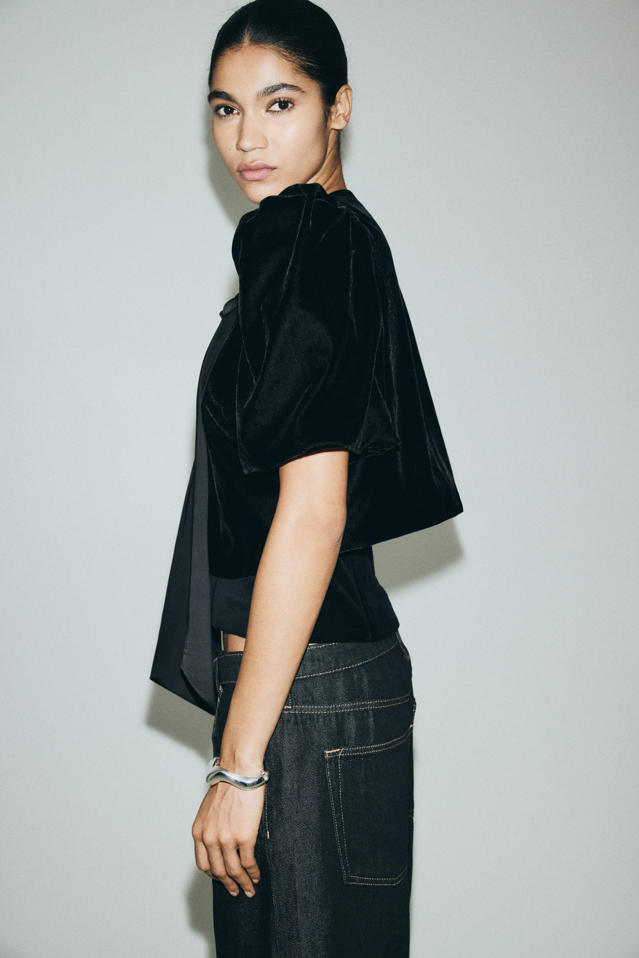 Vis større bilde: Topp med puffermer - Sort - DAME | H&M NO 3