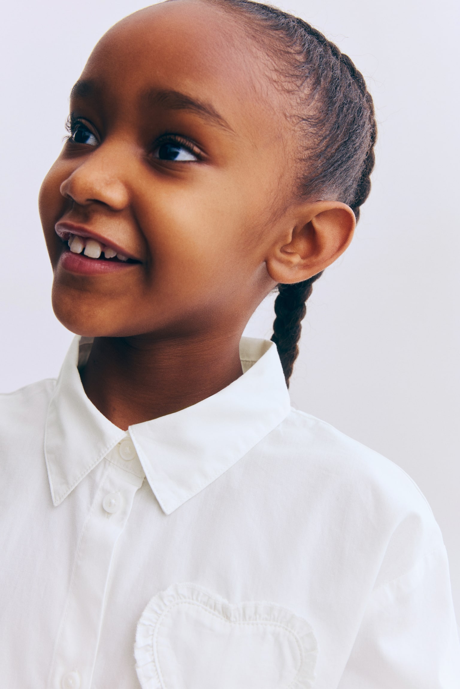 Heart-appliqué poplin shirt - Cream - 4