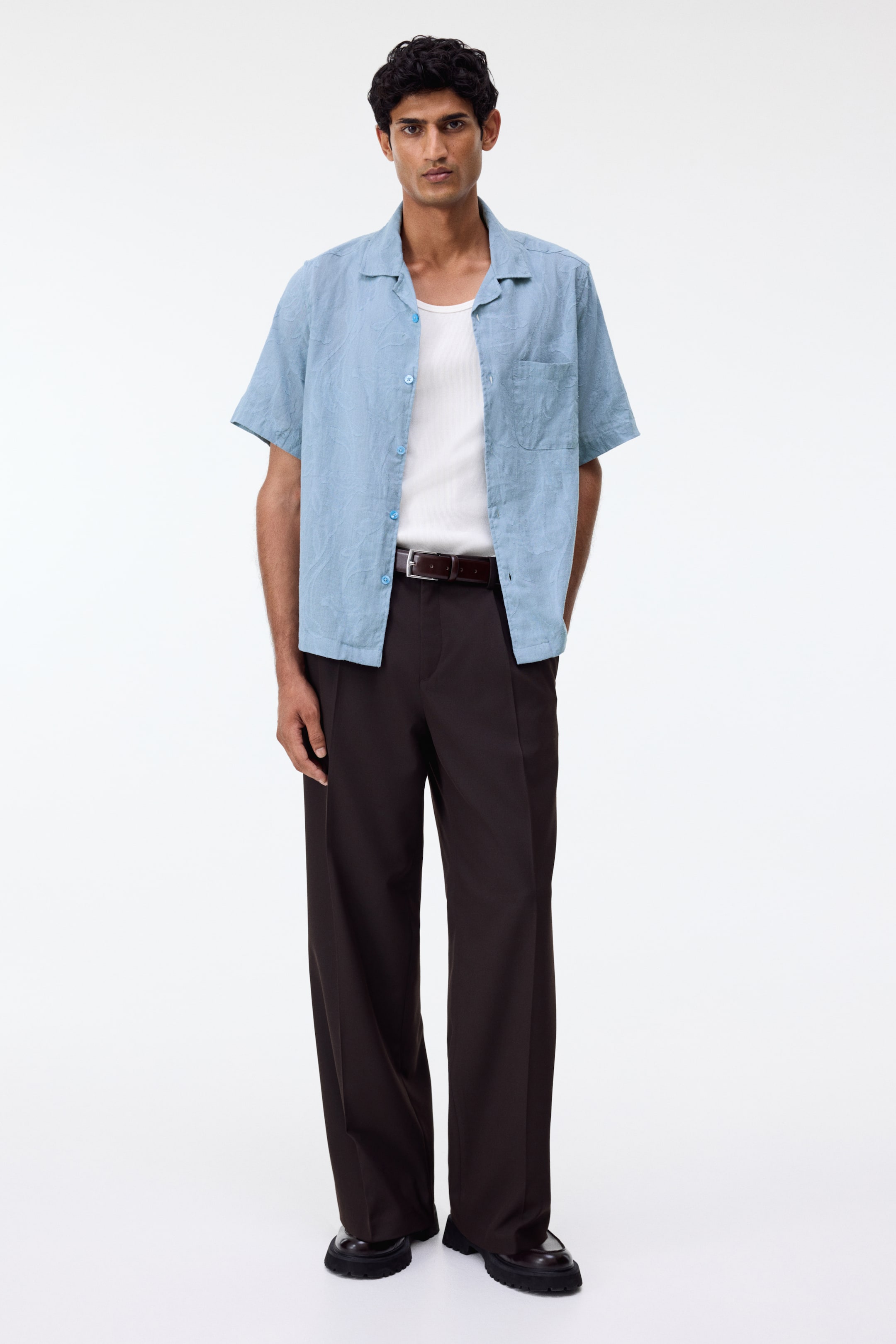 View larger image: Regular Fit Jacquard-weave resort shirt - Light blue - Men | H&M IN 1